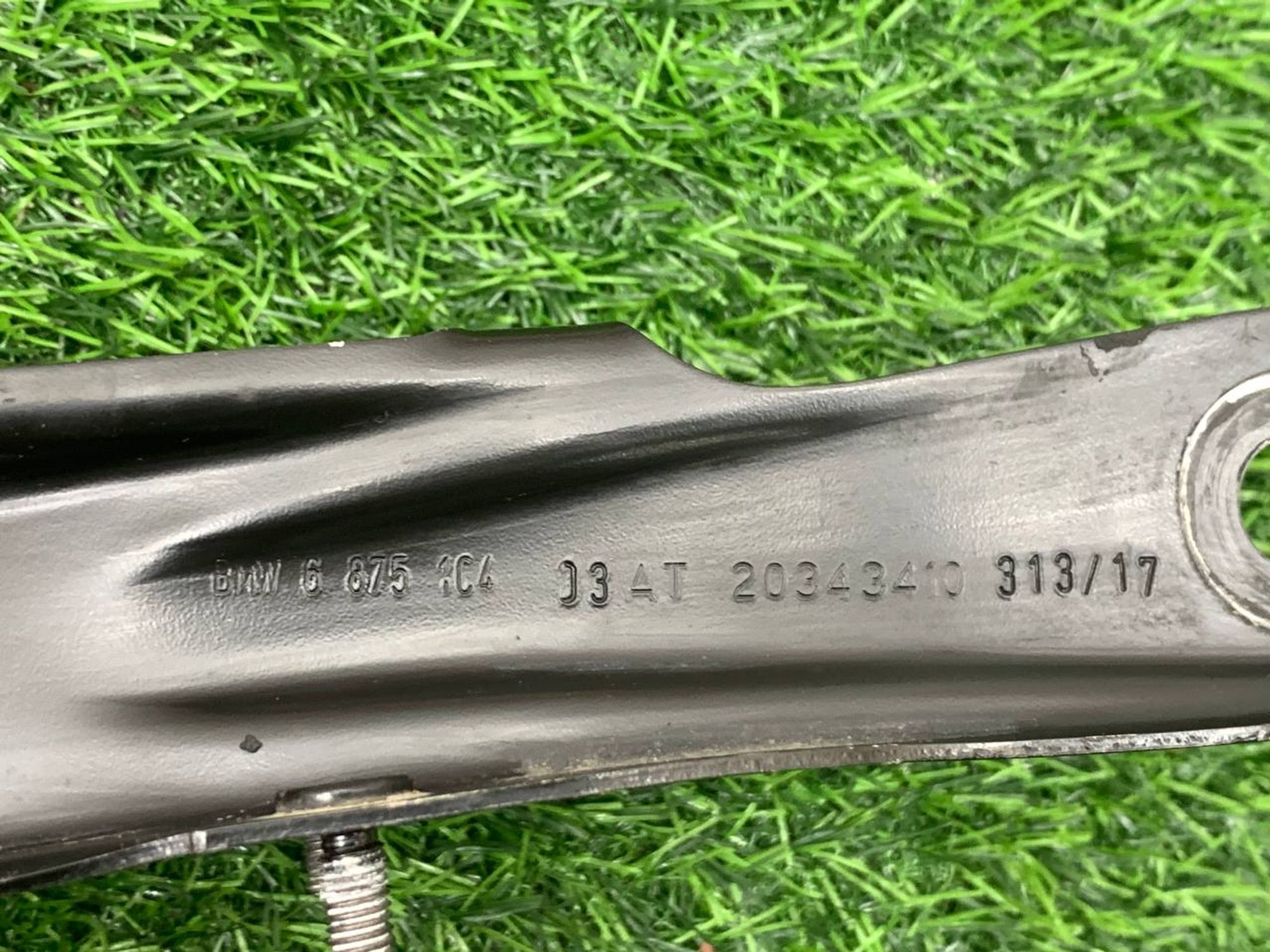 https://ycs.partsauto.market/partsauto-images/thmbs/userImages/h353NjtZg3VDP19b5HMt7LlpbQ93/part/c55b64c9-f251-4d10-8233-211d4af005fe_1733574026828.jpg