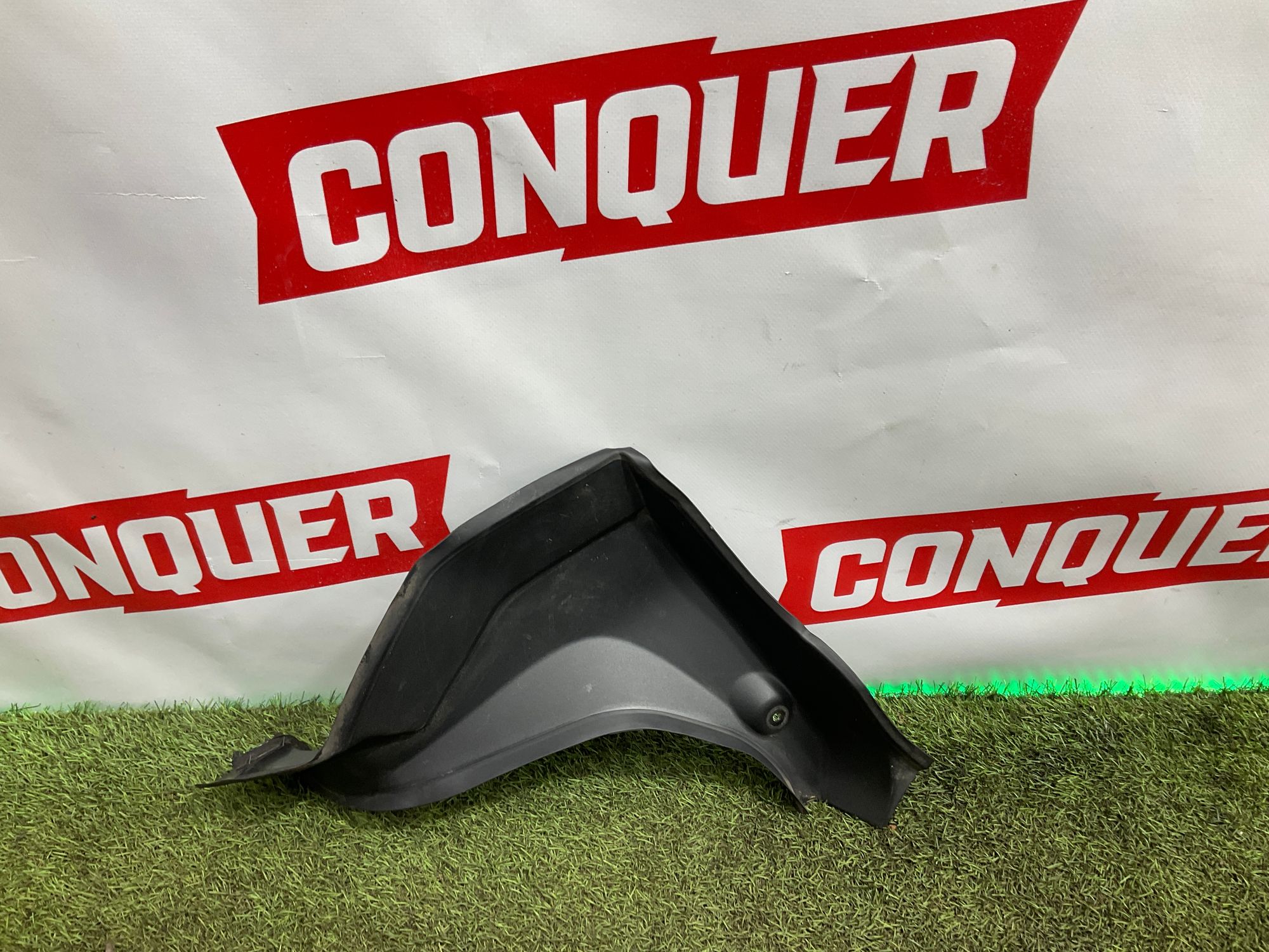 Обшивка крышки багажника левая BMW M8 F92 2019, 3500 рублей, Москва