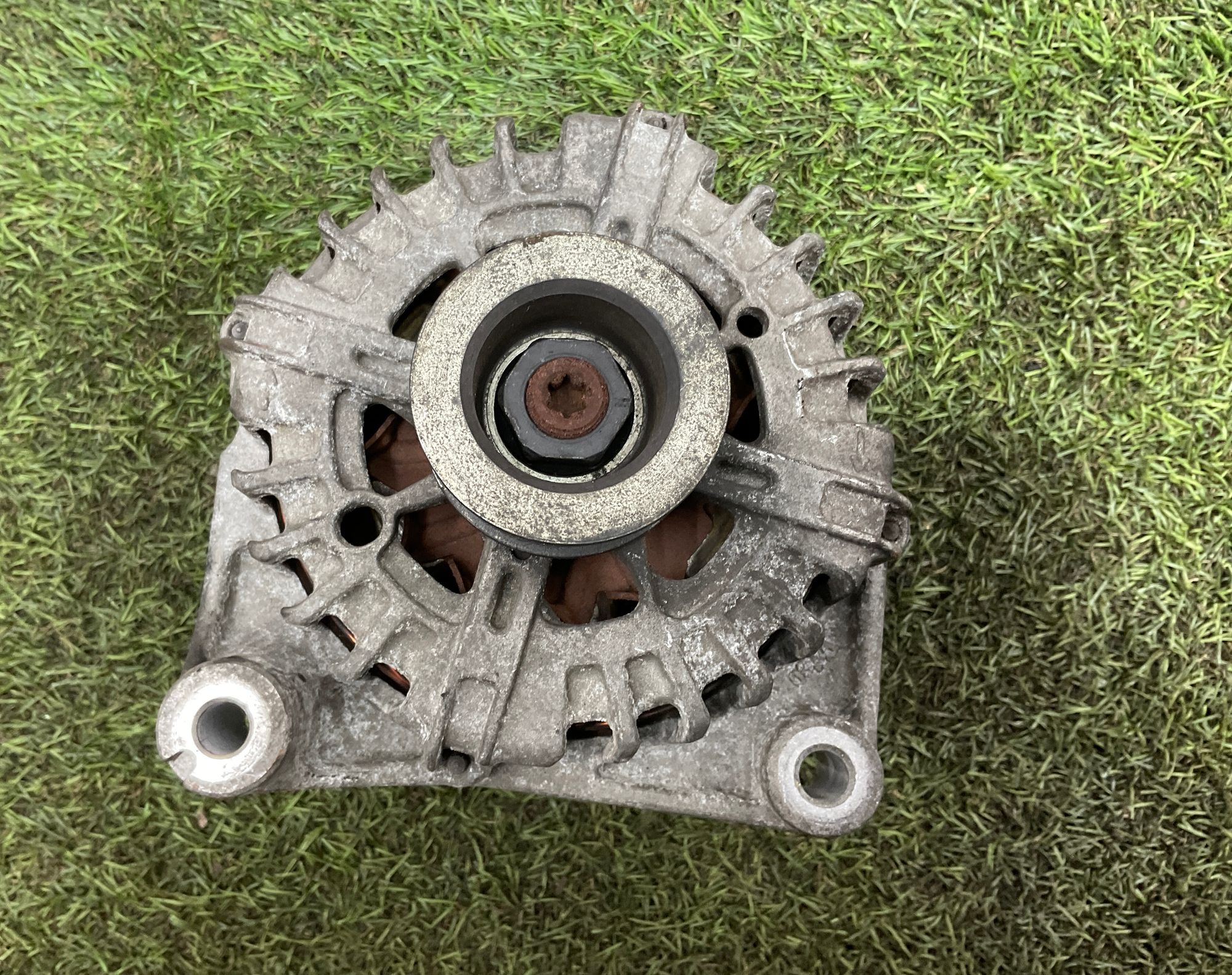 Генератор 180A N57 BMW 5 серия, F10/F11/F07, 7000 рублей, Москва