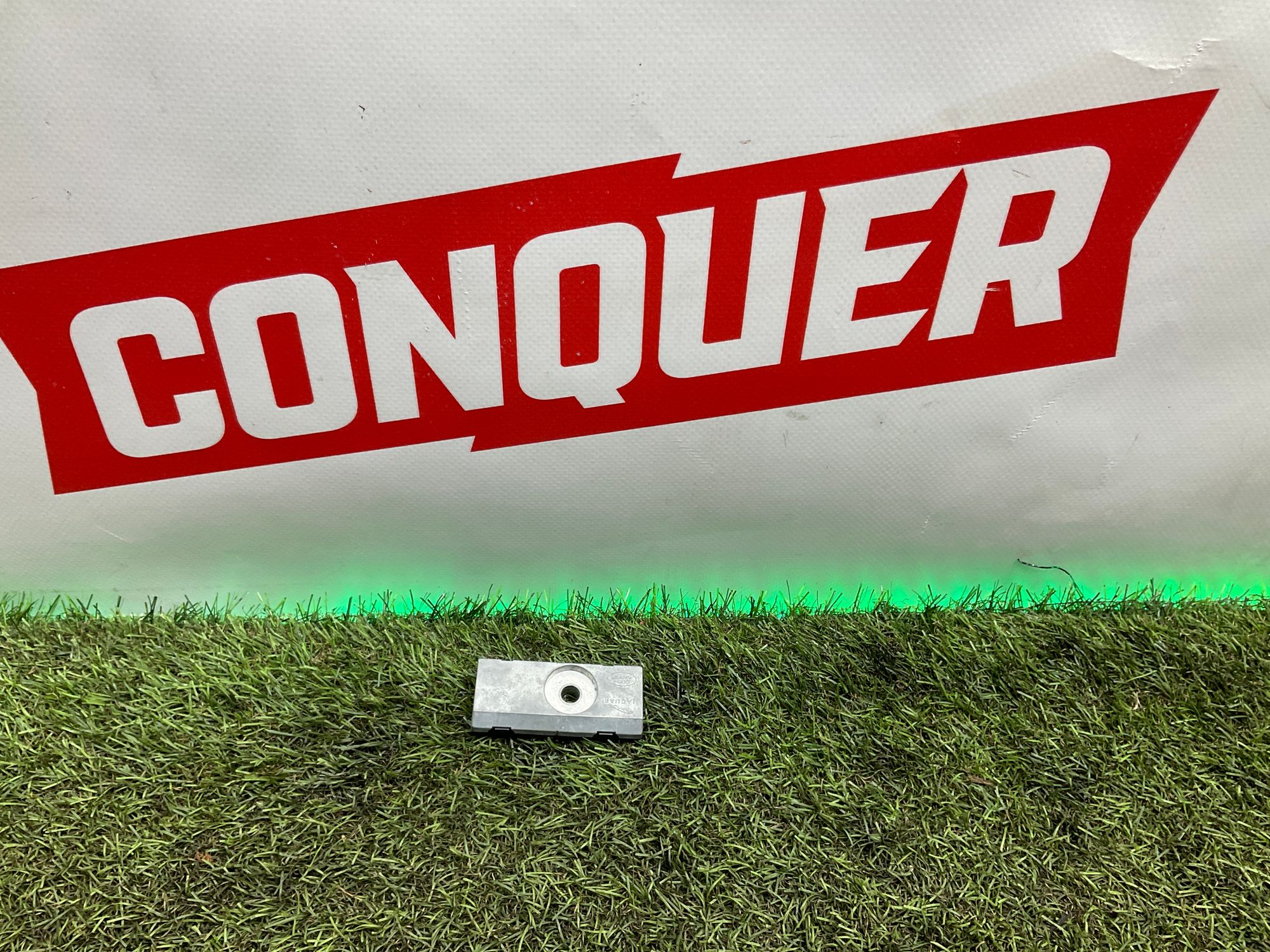 Блок управления дополнительным стоп-сигналом багажника Land Rover Defender II L663 2022, 1500 рублей, Москва