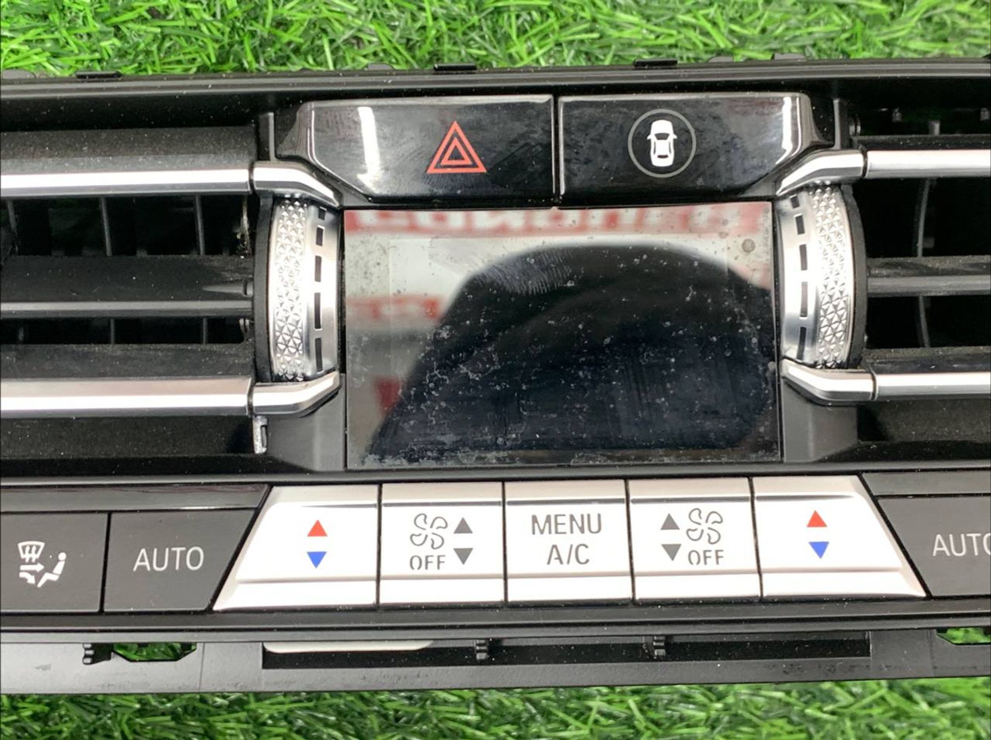 https://ycs.partsauto.market/partsauto-images/thmbs/userImages/h353NjtZg3VDP19b5HMt7LlpbQ93/part/c6511b60-1e0d-4971-9c94-6db5cd609c2f_1732722073532.jpg