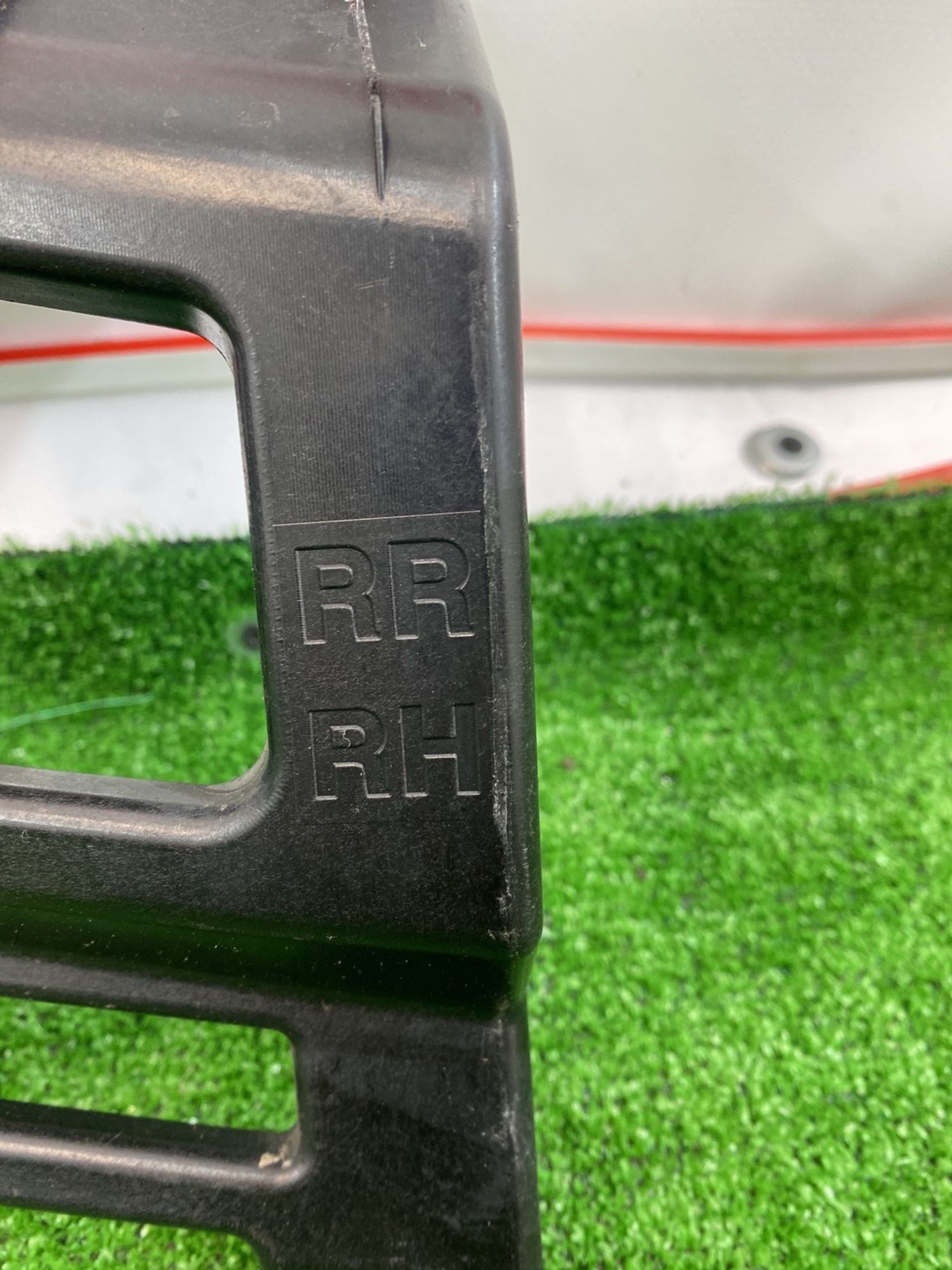 https://ycs.partsauto.market/partsauto-images/thmbs/userImages/h353NjtZg3VDP19b5HMt7LlpbQ93/part/c6e157e0-a01a-4e92-aa2b-1c39ec083cc8_1741866198471.jpg