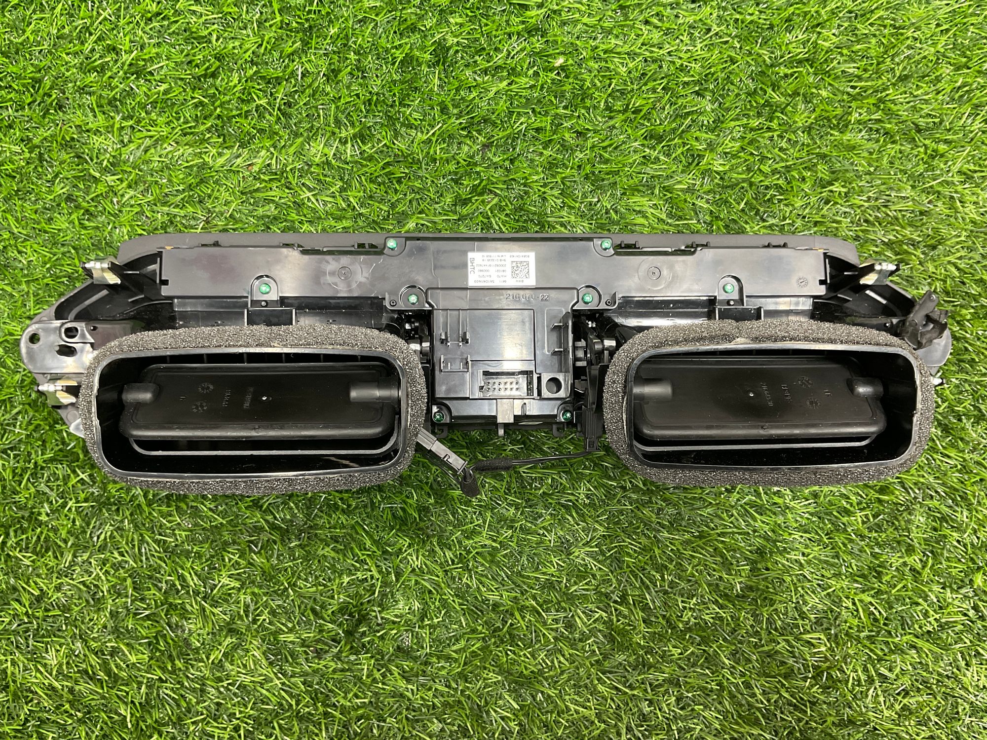 https://ycs.partsauto.market/partsauto-images/thmbs/userImages/h353NjtZg3VDP19b5HMt7LlpbQ93/part/c6e98eec-92f1-4a9e-b720-d7506f7b97ec_1734076575162.jpg