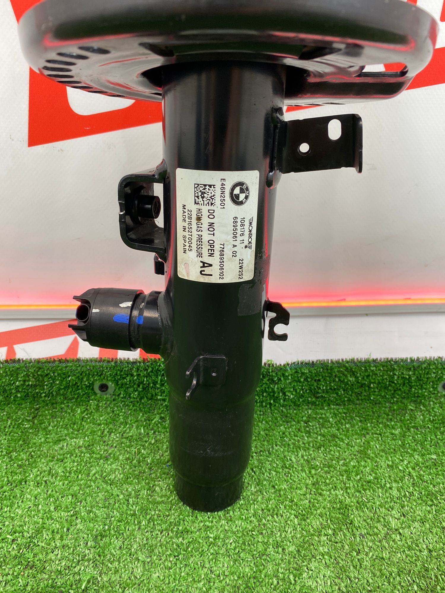 https://ycs.partsauto.market/partsauto-images/thmbs/userImages/h353NjtZg3VDP19b5HMt7LlpbQ93/part/c72284de-6654-4556-bcaf-eb499cfb1665_1748954540067.jpg