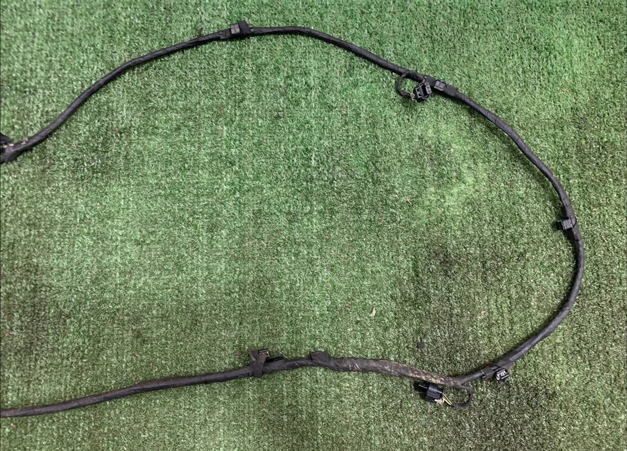 https://ycs.partsauto.market/partsauto-images/thmbs/userImages/h353NjtZg3VDP19b5HMt7LlpbQ93/part/c7632bf7-7b17-454b-a42e-ad3bb5491d44_1732355796130.jpg
