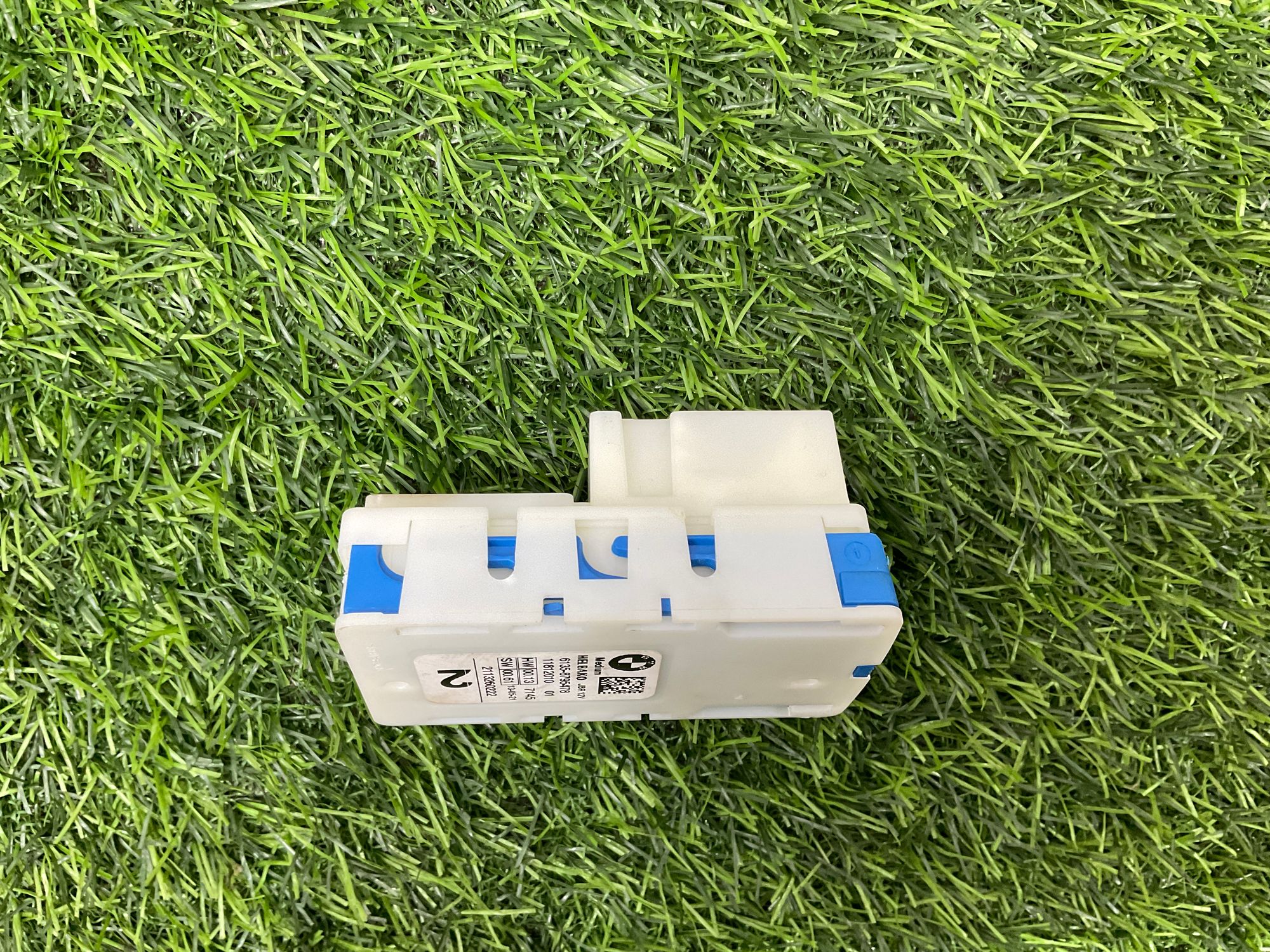 https://ycs.partsauto.market/partsauto-images/thmbs/userImages/h353NjtZg3VDP19b5HMt7LlpbQ93/part/c7893d44-695c-4f00-8512-130a70ed9a39_1734698237893.jpg