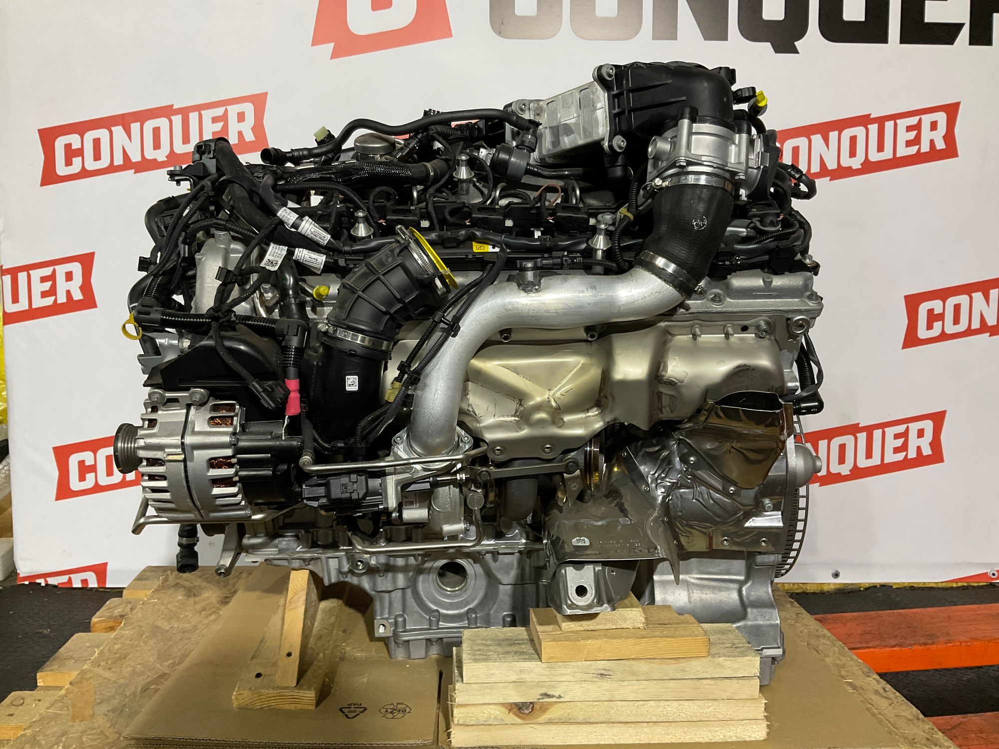 Двигатель N74B68A Rolls-Royce Cullinan Ghost Phantom Новый оригинал, 3000000 рублей, Москва