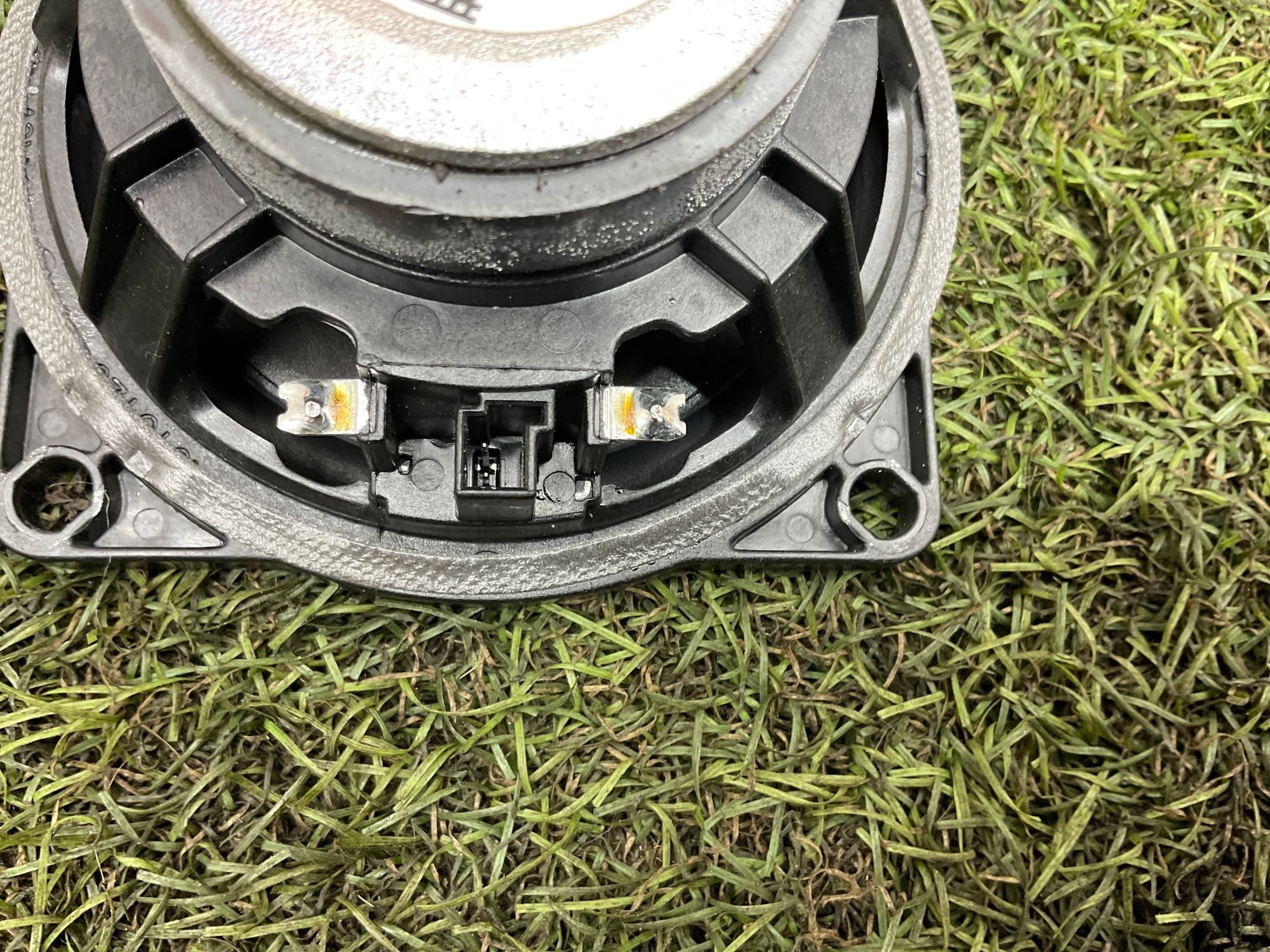 Динамик задней полки BMW 5 серия, G30/G31, 1000 рублей, Москва