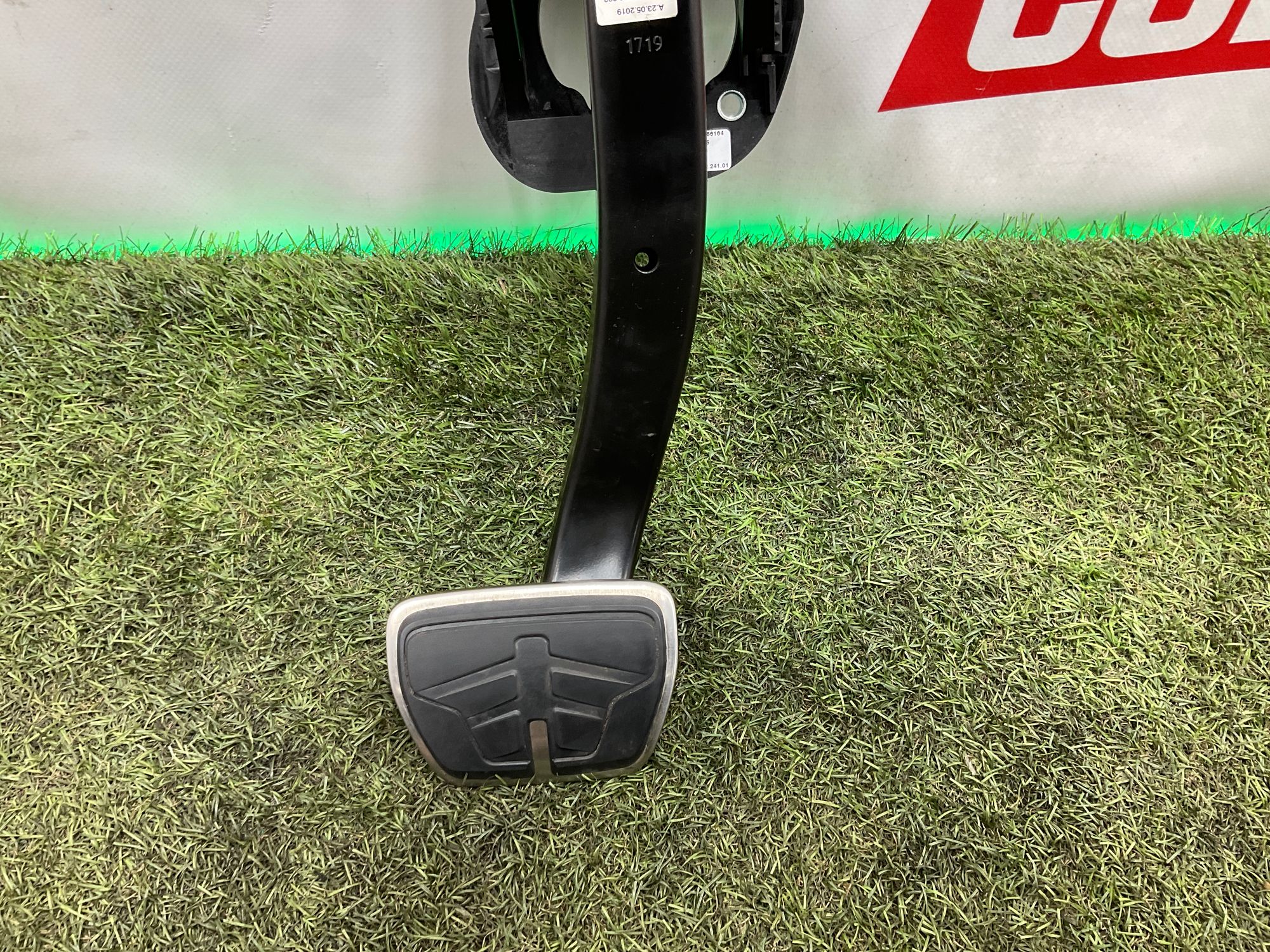 Педаль тормоза BMW M8, F91/F92/F93 2019, 2000 рублей, Москва