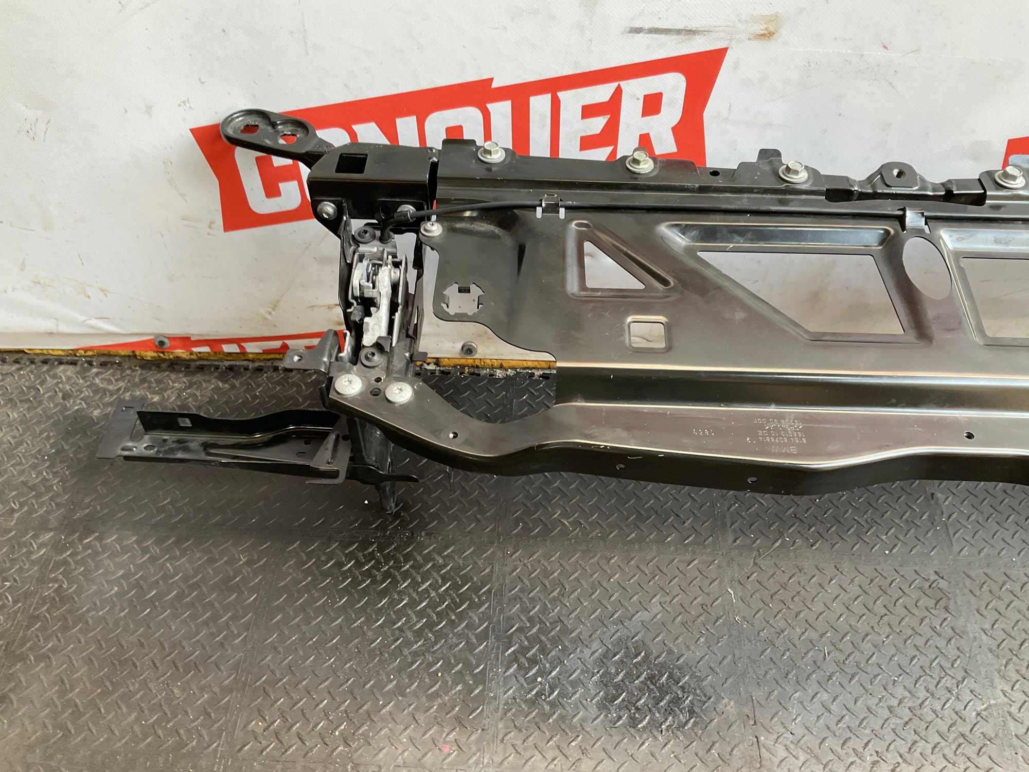 Передняя панель телевизор BMW M3, G80 2023, 100000 рублей, Москва