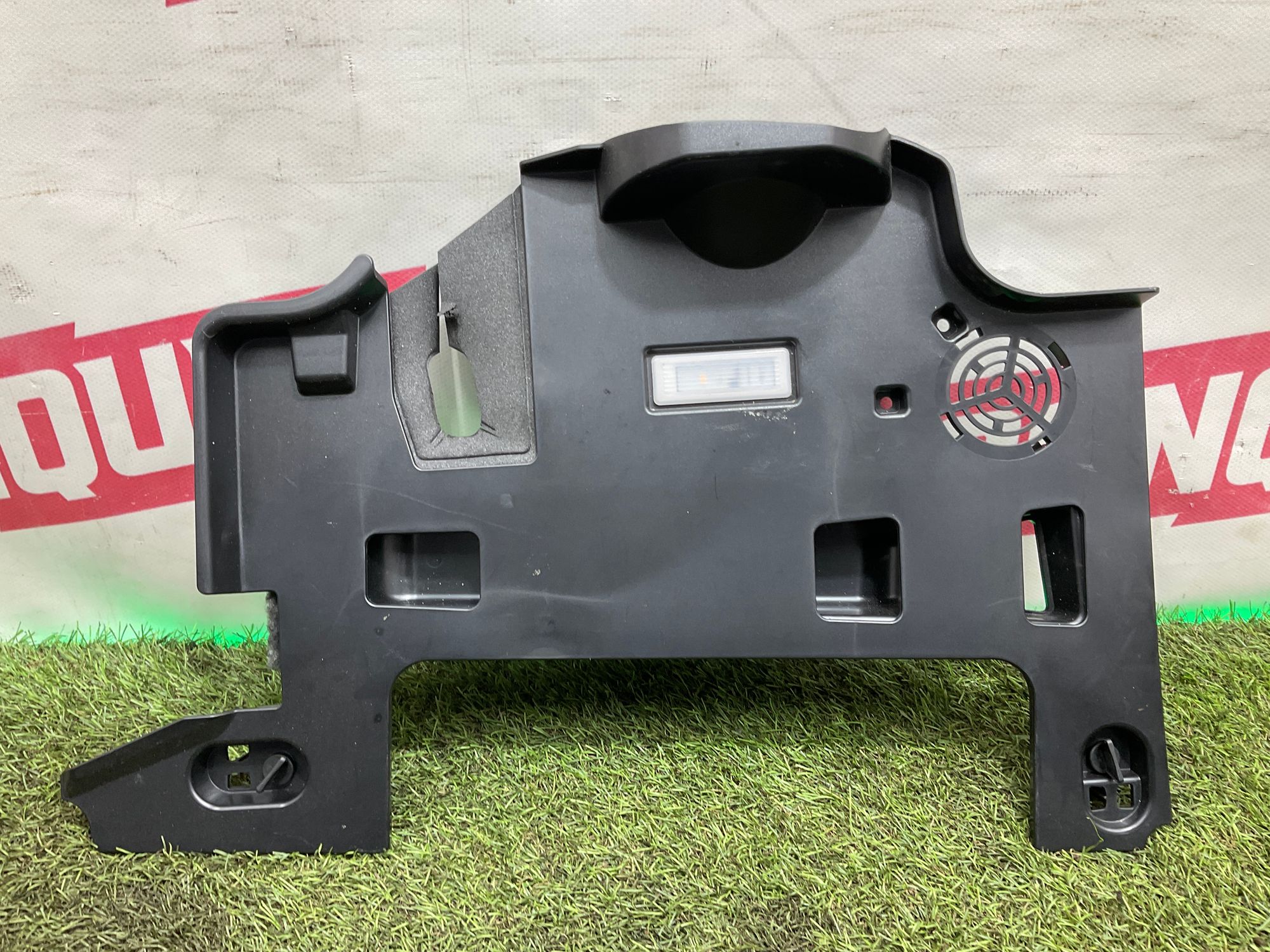 Пластик пространства ног BMW X5 F95, 1000 рублей, Москва