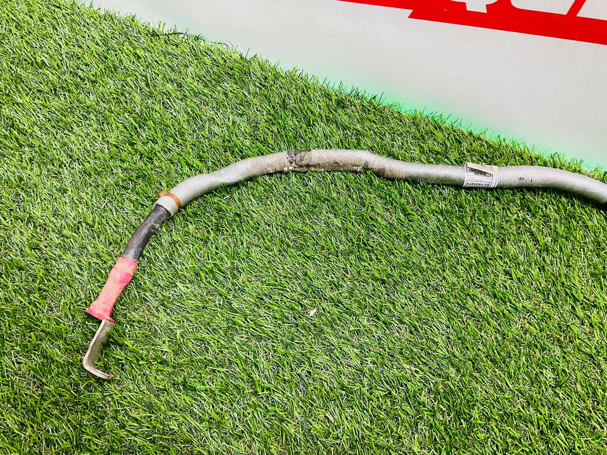https://ycs.partsauto.market/partsauto-images/thmbs/userImages/h353NjtZg3VDP19b5HMt7LlpbQ93/part/ca3c736a-51c8-478a-995c-1736e8d4eb30_1781250421007.jpg
