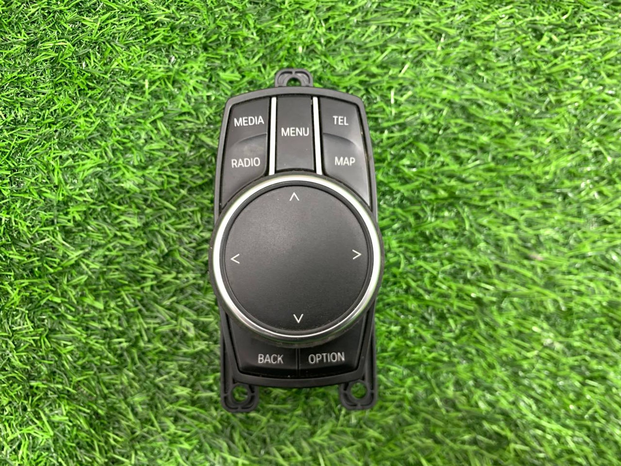 https://ycs.partsauto.market/partsauto-images/thmbs/userImages/h353NjtZg3VDP19b5HMt7LlpbQ93/part/ca660858-812f-4b9c-a82e-2f5292e721b4_1733133034622.jpg