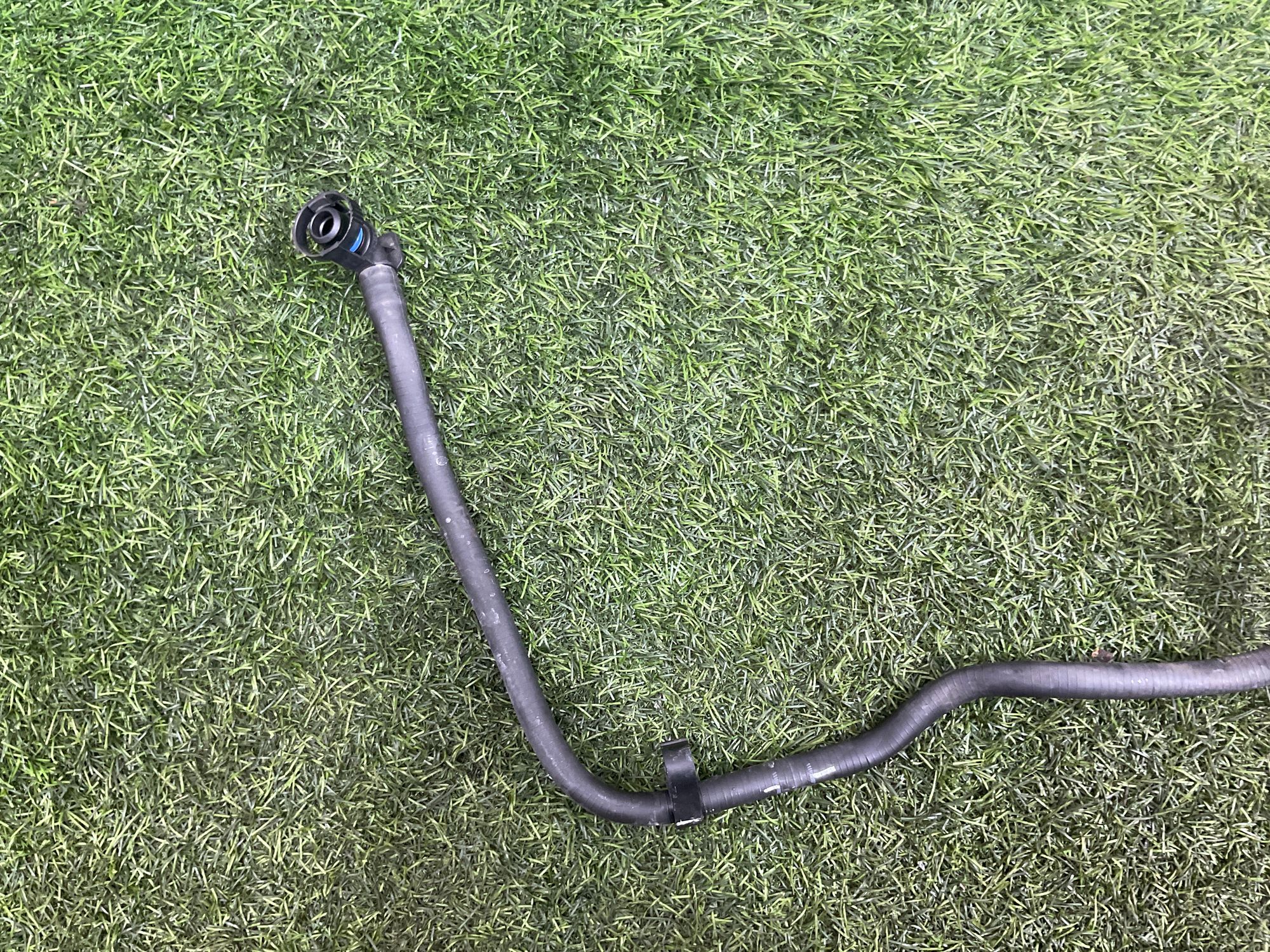 Трубка вентиляционная топливного бака BMW 5 серия, G30/G31, 1000 рублей, Москва