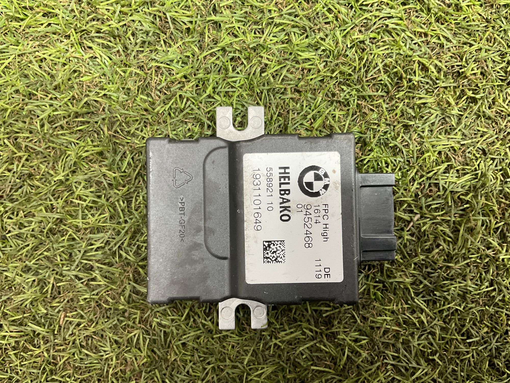 Блок управления топливным насосом BMW M8, F91/F92/F93 2019, 2000 рублей, Москва