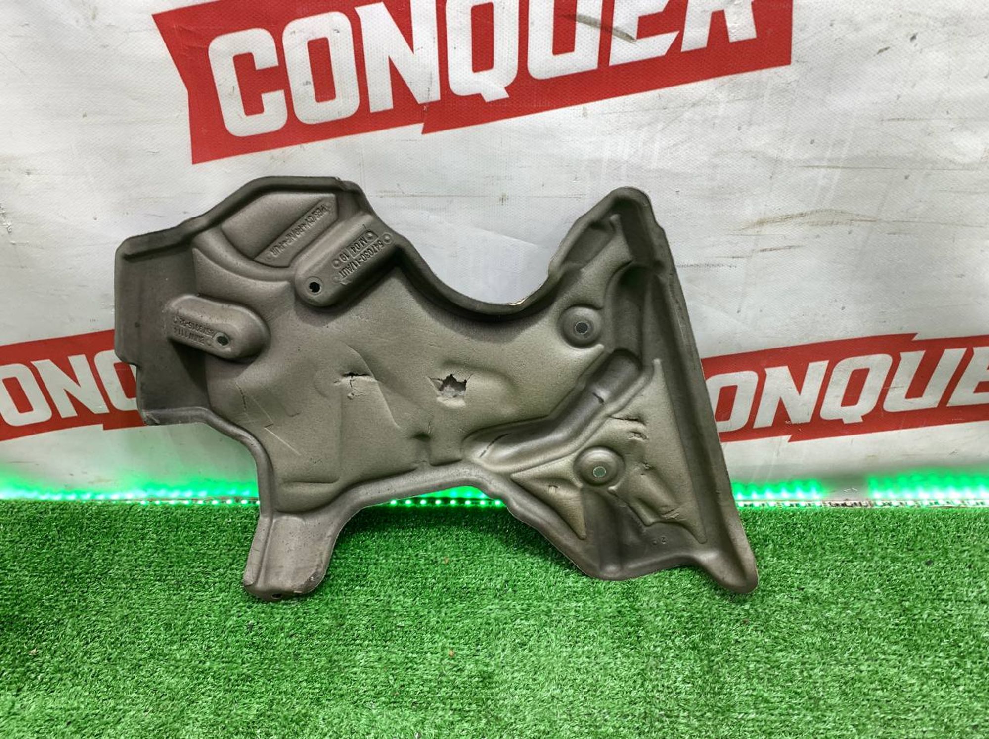 https://ycs.partsauto.market/partsauto-images/thmbs/userImages/h353NjtZg3VDP19b5HMt7LlpbQ93/part/caf59a21-2f67-4ccb-b4f9-958685017d30_1719836713351.jpg