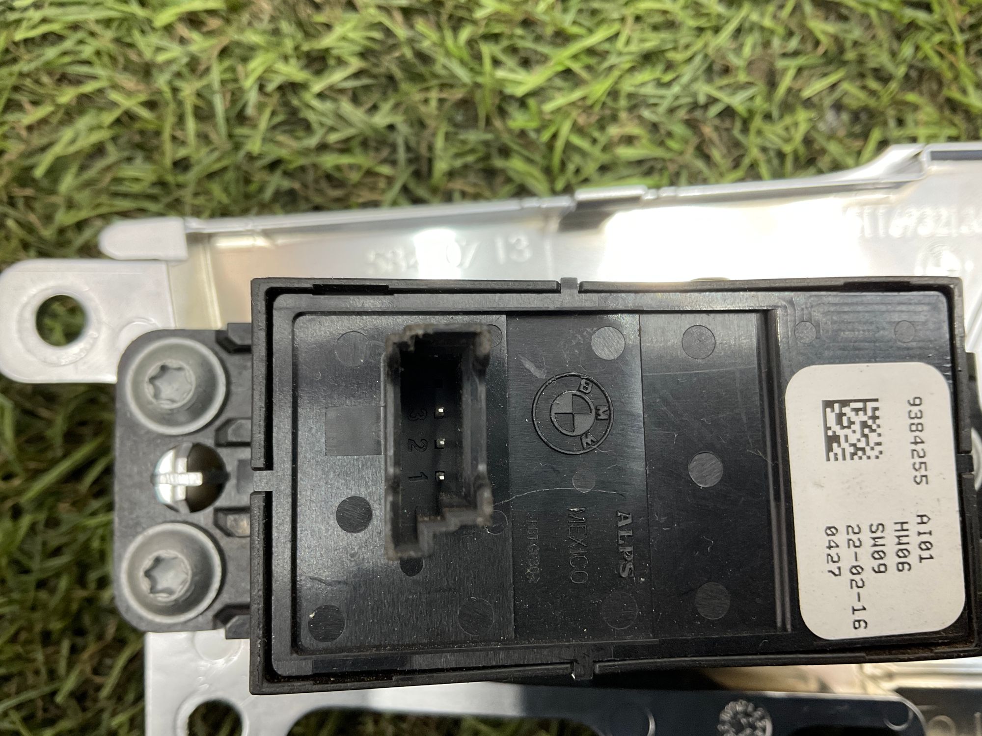 Кнопка фиксатора стояночного тормоза BMW 7 серия, G11/G12, 3000 рублей, Москва