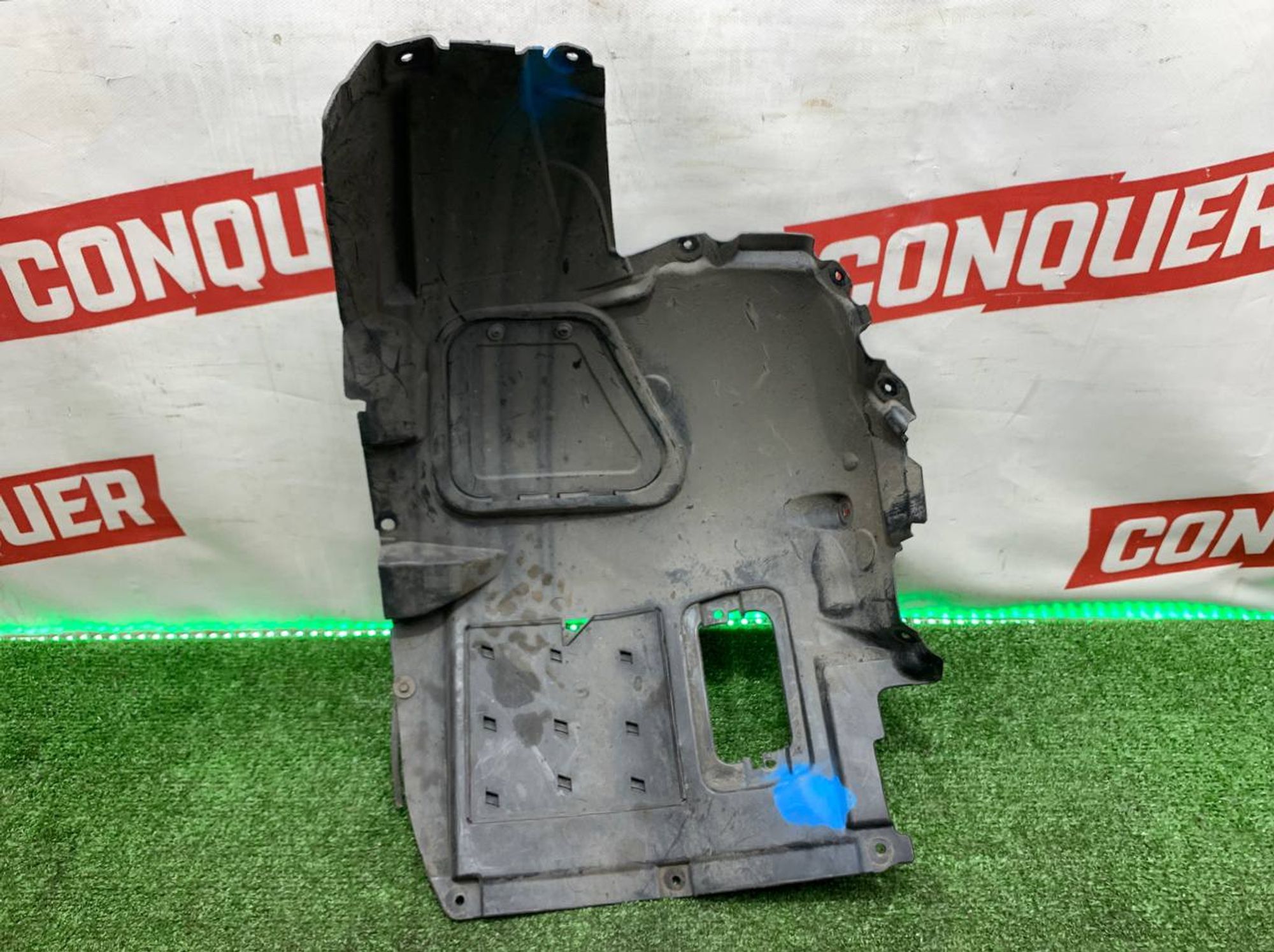 https://ycs.partsauto.market/partsauto-images/thmbs/userImages/h353NjtZg3VDP19b5HMt7LlpbQ93/part/cb76c9e3-32b4-4254-a32a-069adb2b6dde_1720789085829.jpg