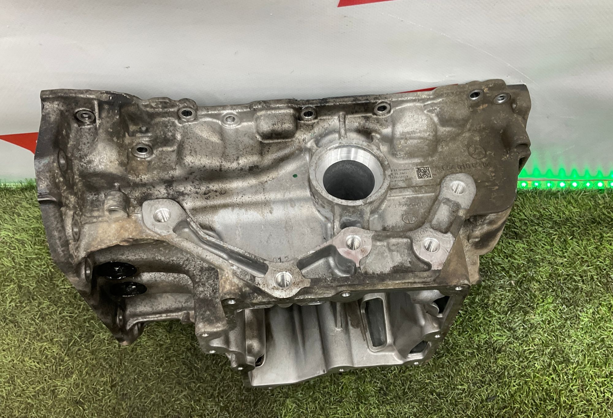 Поддон двигателя 654920 Mercedes-Benz C-Класс W205/S205/C205/A205 рестайлинг (2018—2021) 2021, 25000 рублей, Москва