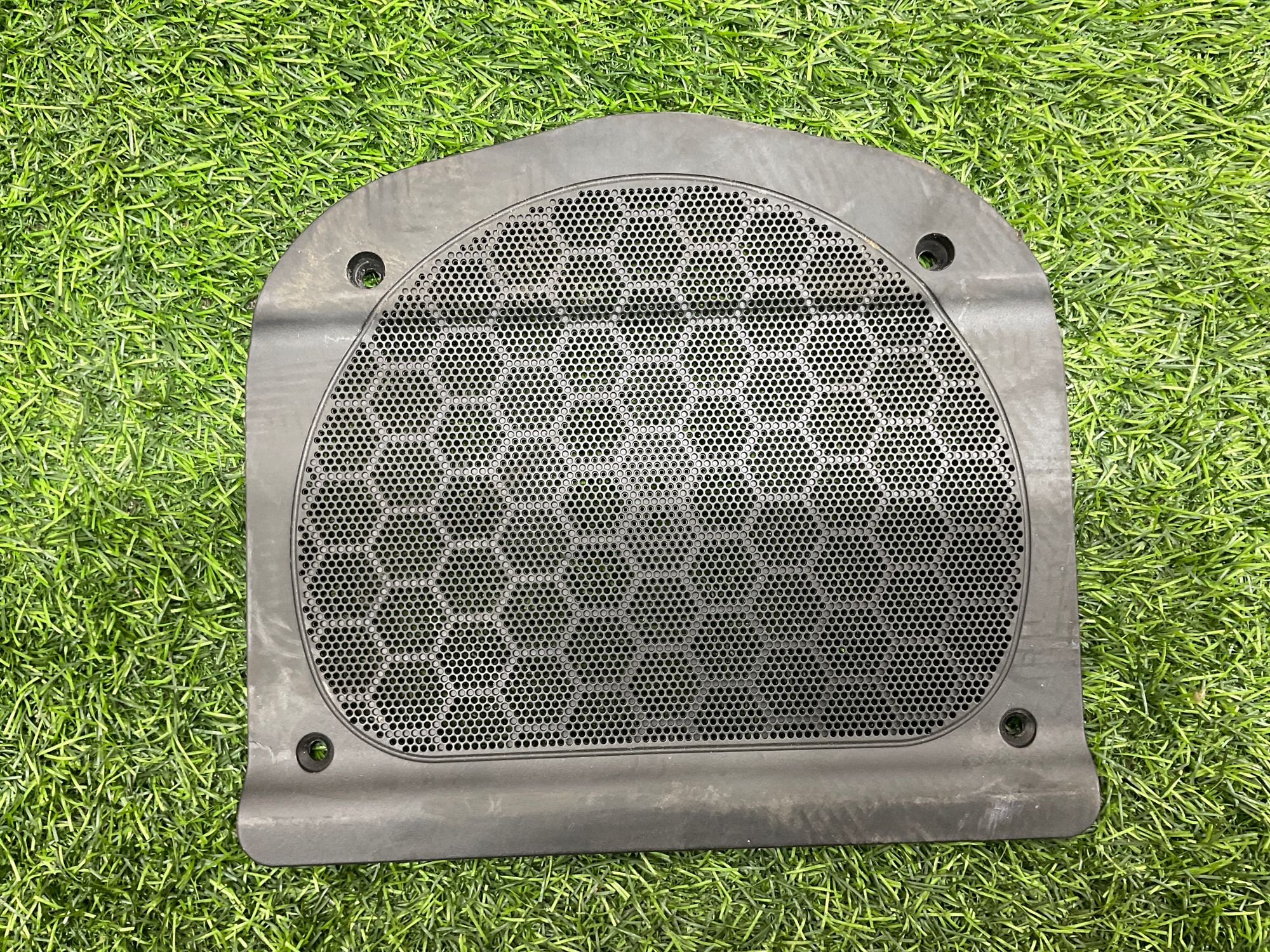 https://ycs.partsauto.market/partsauto-images/thmbs/userImages/h353NjtZg3VDP19b5HMt7LlpbQ93/part/cbe000e2-2a54-45a0-b763-c491d49e8afc_1736772496128.jpg