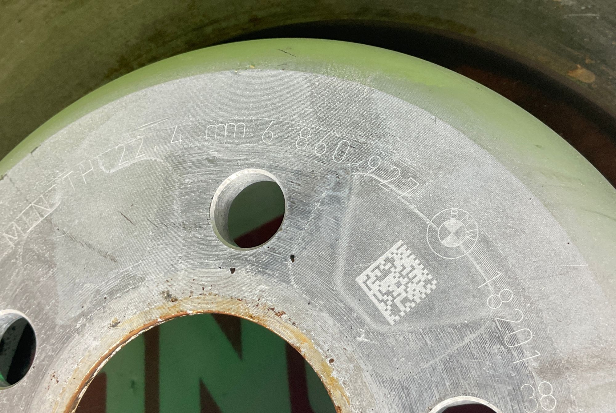 https://ycs.partsauto.market/partsauto-images/thmbs/userImages/h353NjtZg3VDP19b5HMt7LlpbQ93/part/cd1d0c88-6aa1-4df8-86b0-cab03d746376_1746621837573.jpg
