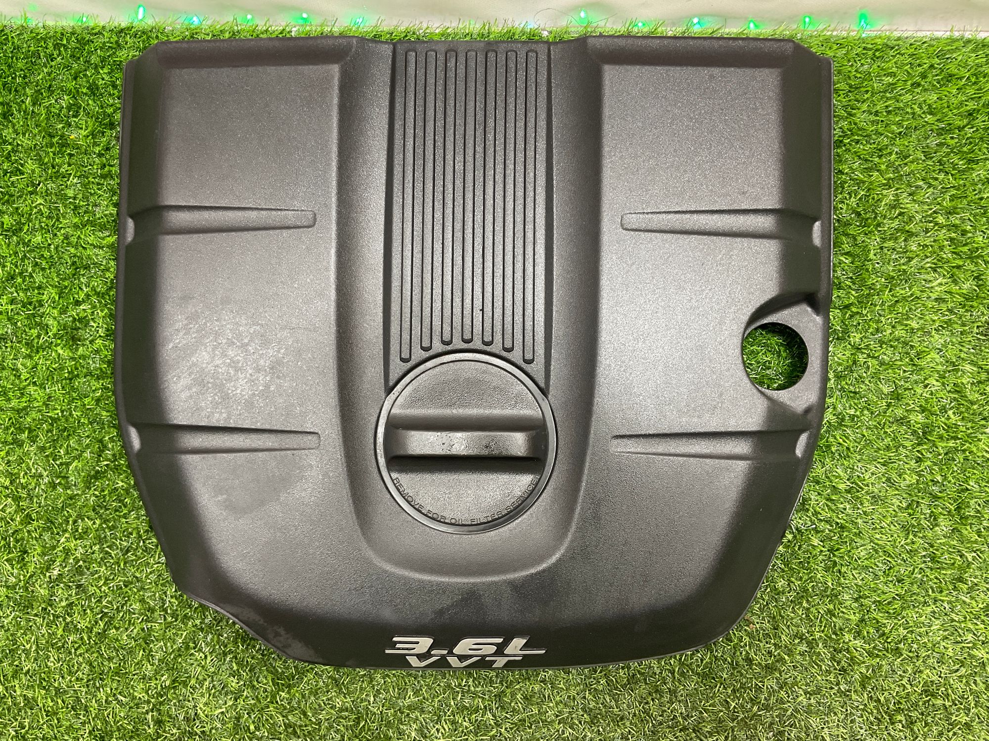 Крышка двигателя Jeep Grand Cherokee, IV (WK2) 3.6, 5000 рублей, Москва