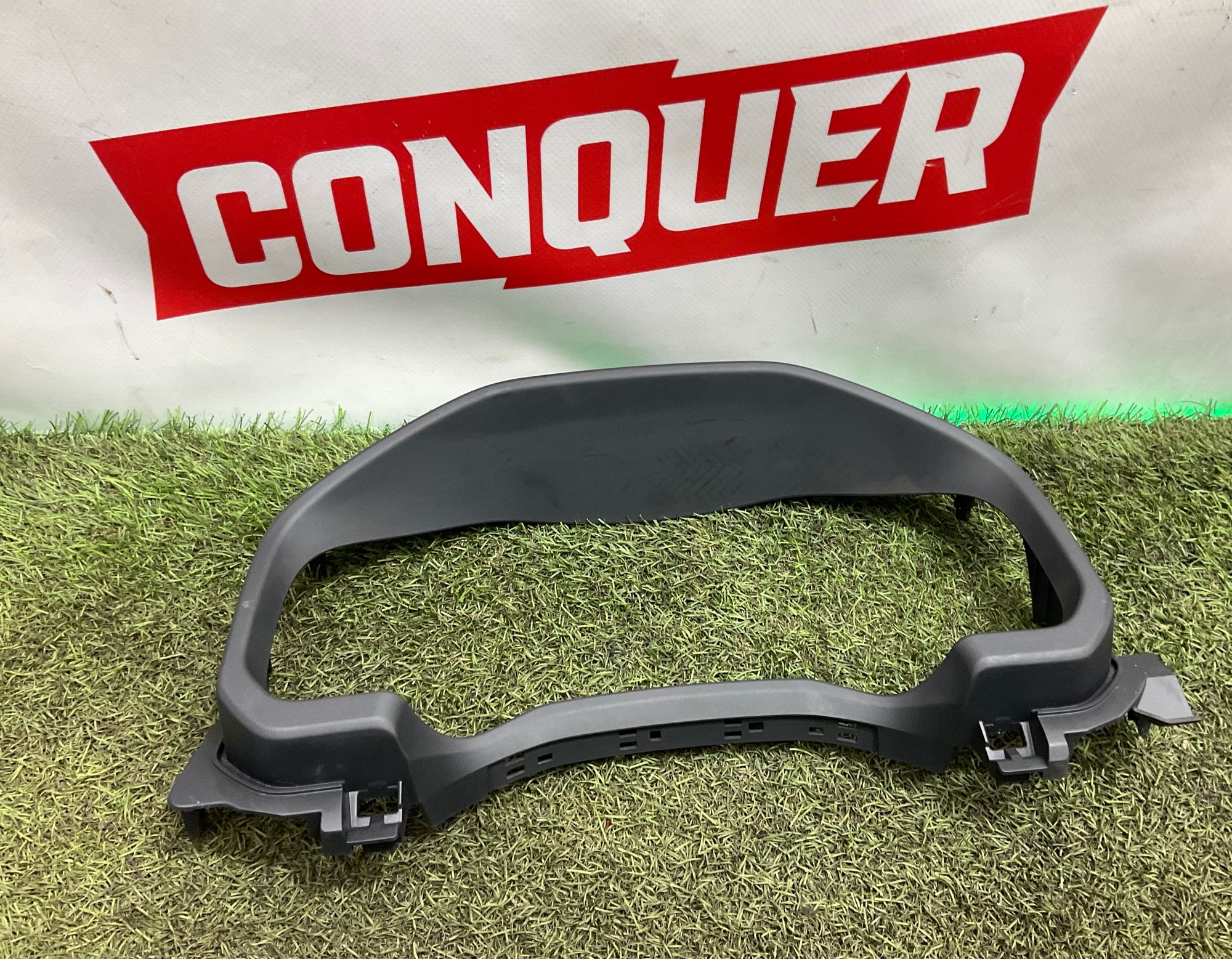 Козырек панели приборов Toyota Land Cruiser 300 (2021—2023) 2024, 10000 рублей, Москва