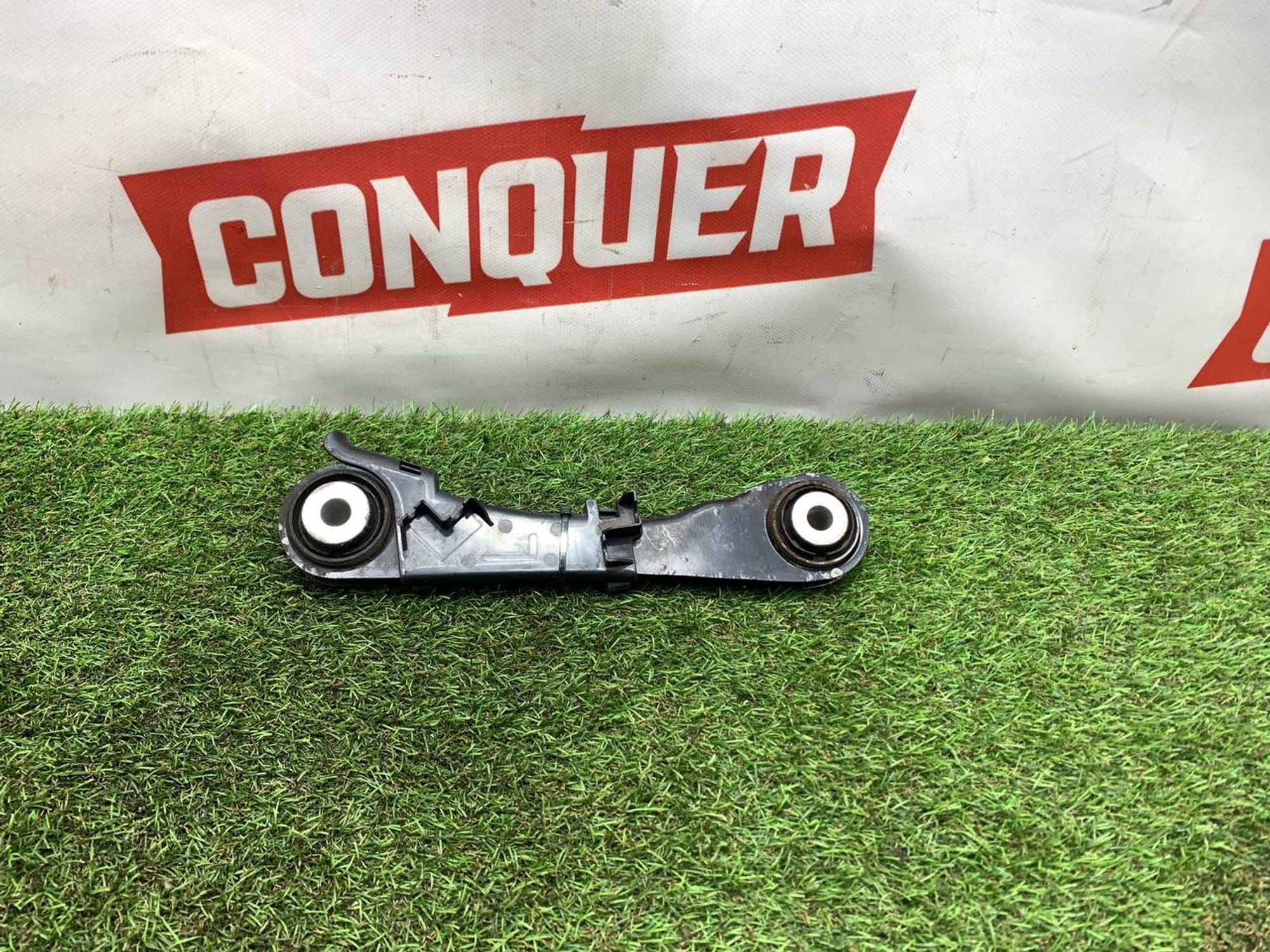 https://ycs.partsauto.market/partsauto-images/thmbs/userImages/h353NjtZg3VDP19b5HMt7LlpbQ93/part/cea1f94a-7274-4f9c-ba42-f6d740a1ba3a_1714039308288.jpg