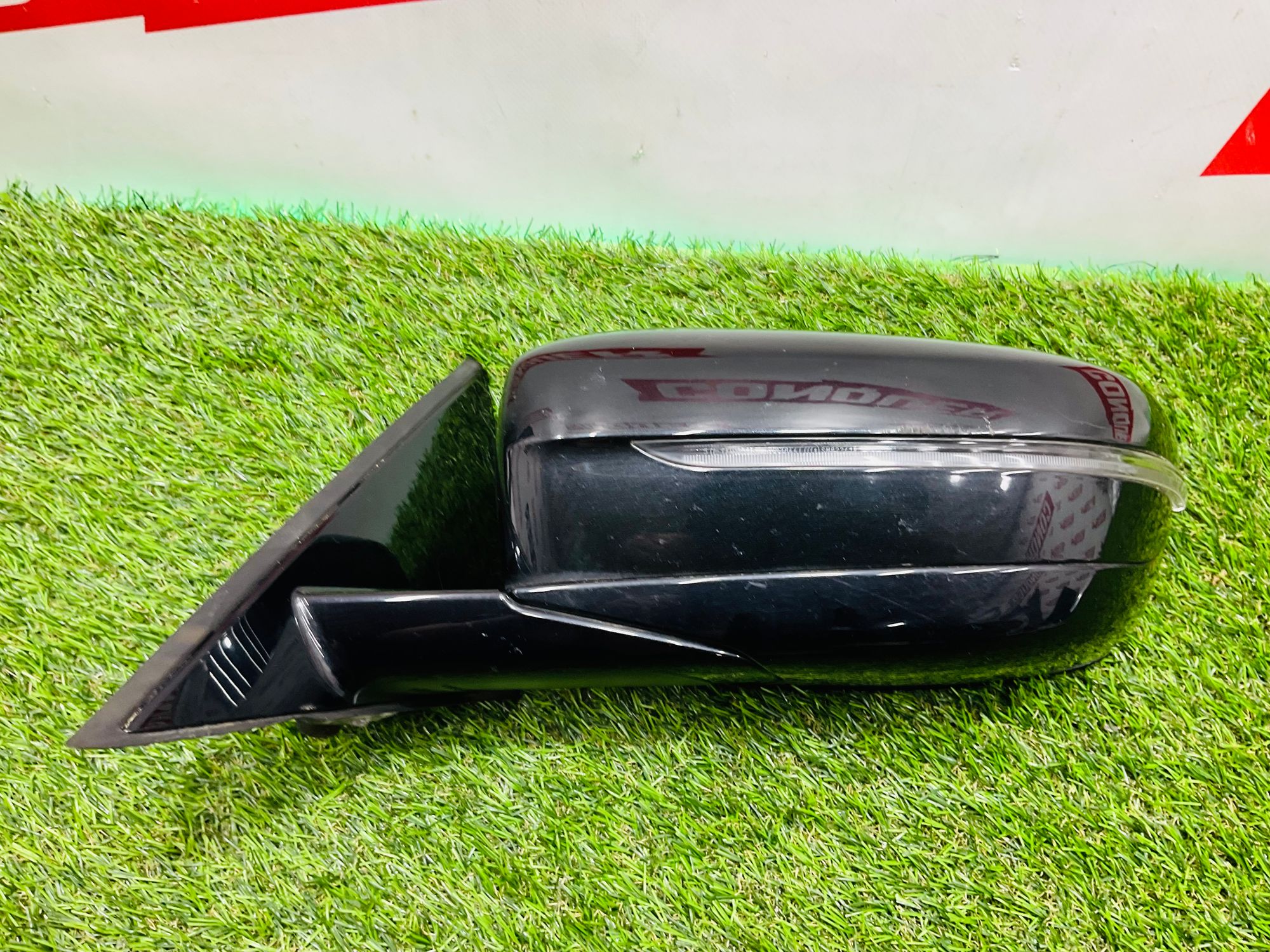 https://ycs.partsauto.market/partsauto-images/thmbs/userImages/h353NjtZg3VDP19b5HMt7LlpbQ93/part/ced11e2e-f63f-4e1b-ba69-54d748e4f088_1781353237664.jpg