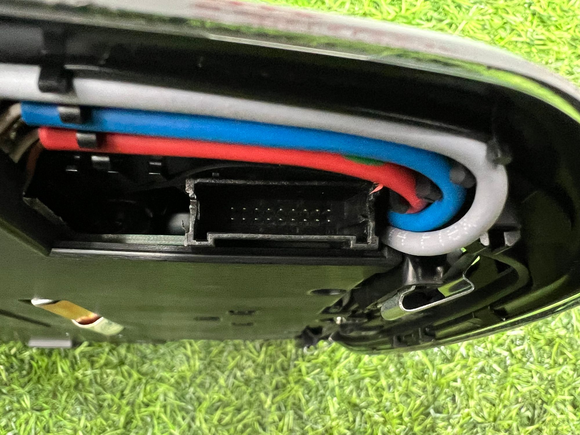 https://ycs.partsauto.market/partsauto-images/thmbs/userImages/h353NjtZg3VDP19b5HMt7LlpbQ93/part/cf736719-1183-4b36-8208-ec119a5702a1_1741787822258.jpg
