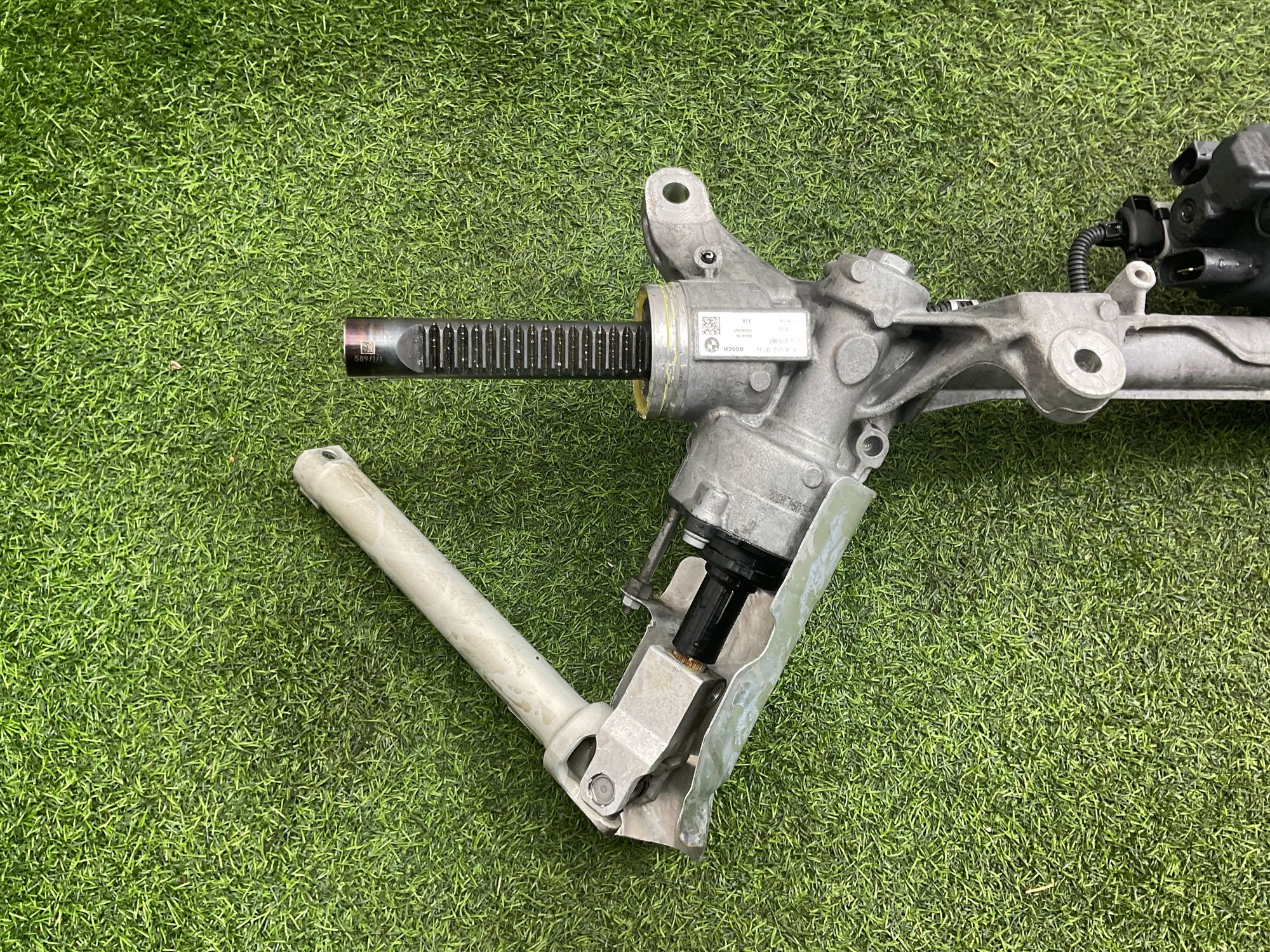 https://ycs.partsauto.market/partsauto-images/thmbs/userImages/h353NjtZg3VDP19b5HMt7LlpbQ93/part/d02ecced-26c1-4458-a2ca-840bf30588e5_1744191776824.jpg