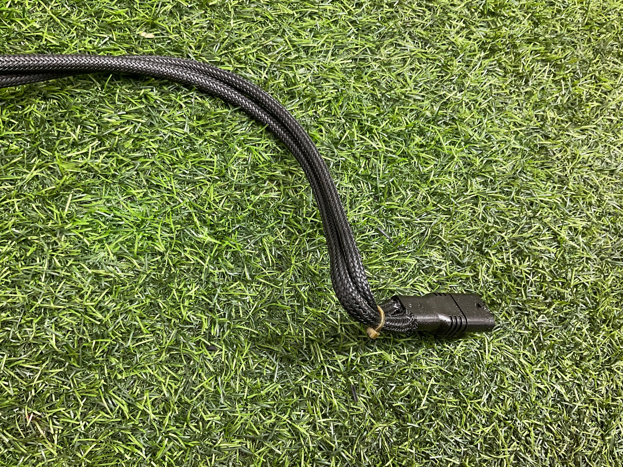 https://ycs.partsauto.market/partsauto-images/thmbs/userImages/h353NjtZg3VDP19b5HMt7LlpbQ93/part/d045b44e-e9b5-4f15-bfde-ab16af74f585_1743752325443.jpg