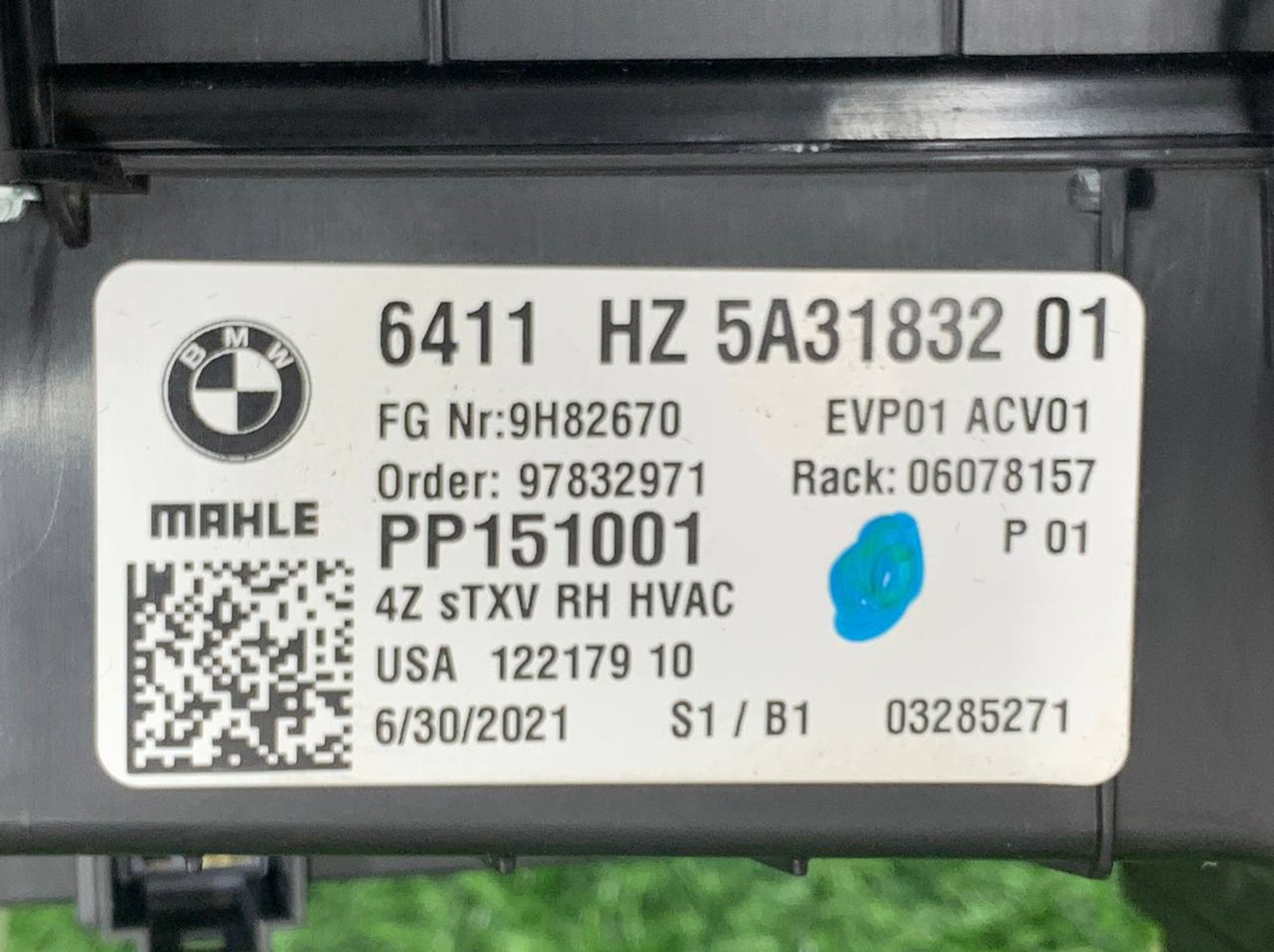 https://ycs.partsauto.market/partsauto-images/thmbs/userImages/h353NjtZg3VDP19b5HMt7LlpbQ93/part/d0554a44-180e-40b0-841b-e899b4cfcbf1_1732809357572.jpg