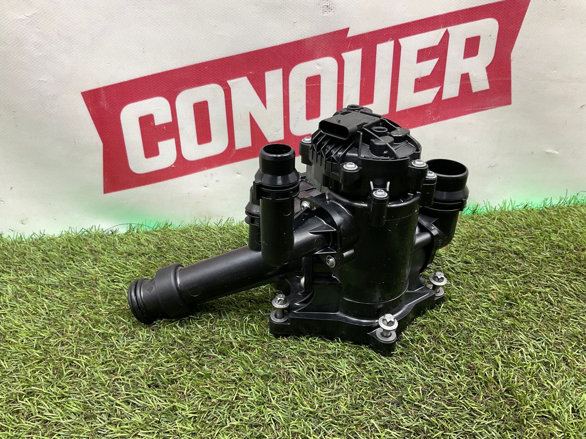 Корпус термостата B58 новый оригинал, 25000 рублей, Москва