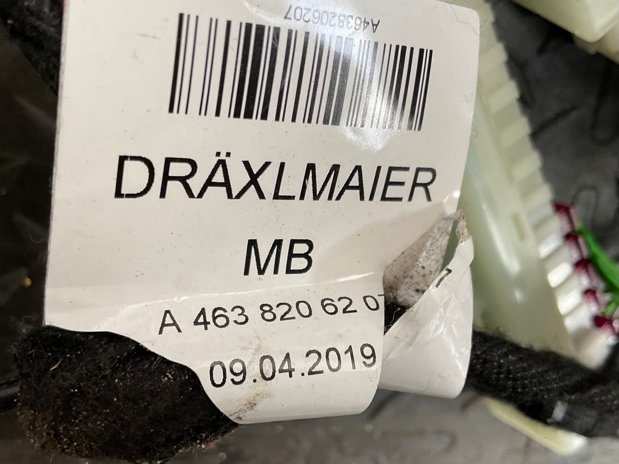 https://ycs.partsauto.market/partsauto-images/thmbs/userImages/h353NjtZg3VDP19b5HMt7LlpbQ93/part/d0c92e5d-9bbc-4774-bd09-5b98f8ddf28f_1789386232072.jpg