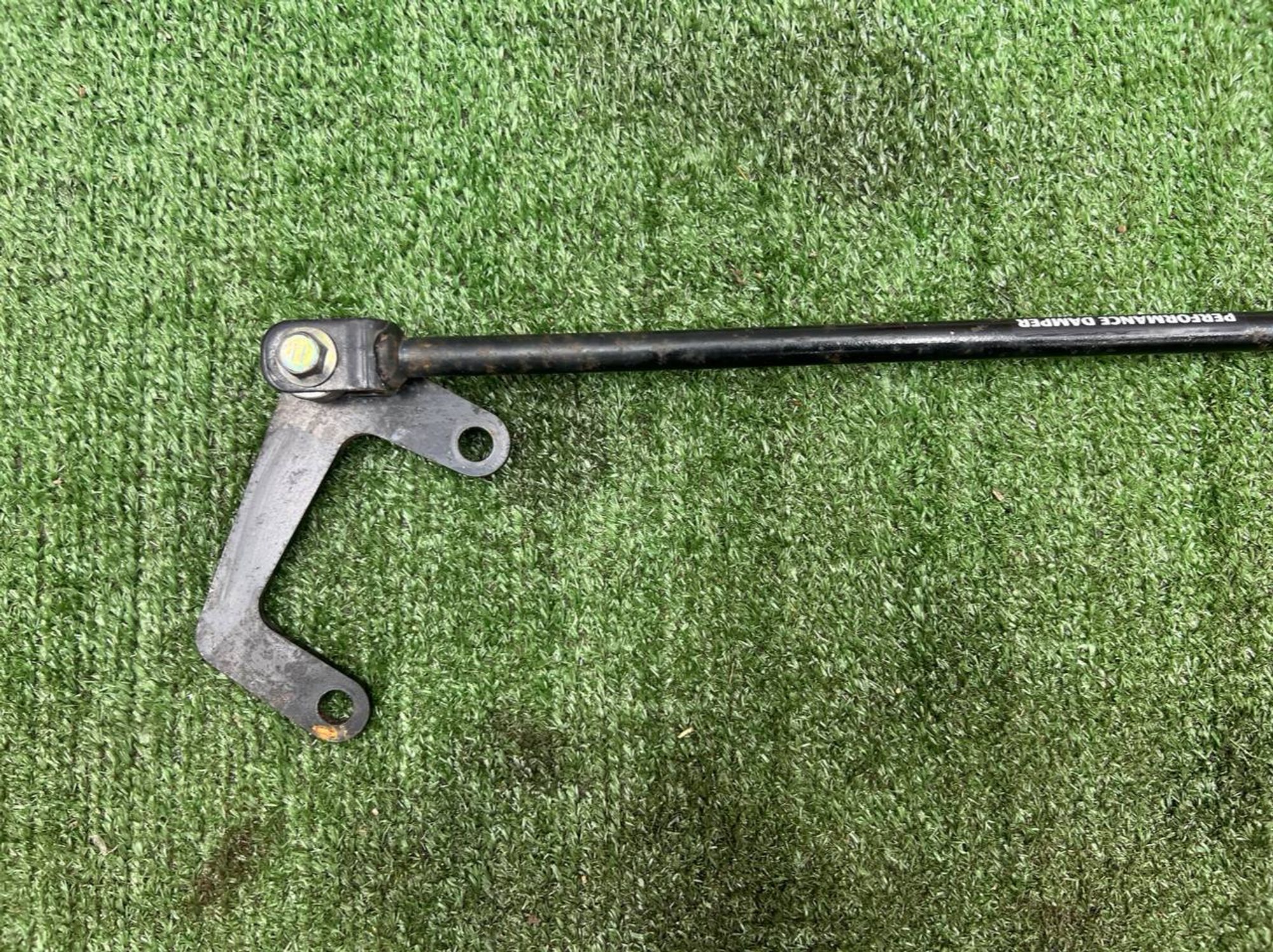 https://ycs.partsauto.market/partsauto-images/thmbs/userImages/h353NjtZg3VDP19b5HMt7LlpbQ93/part/d0e386cd-59a5-4212-885a-b8208f3c5113_1731057255234.jpg