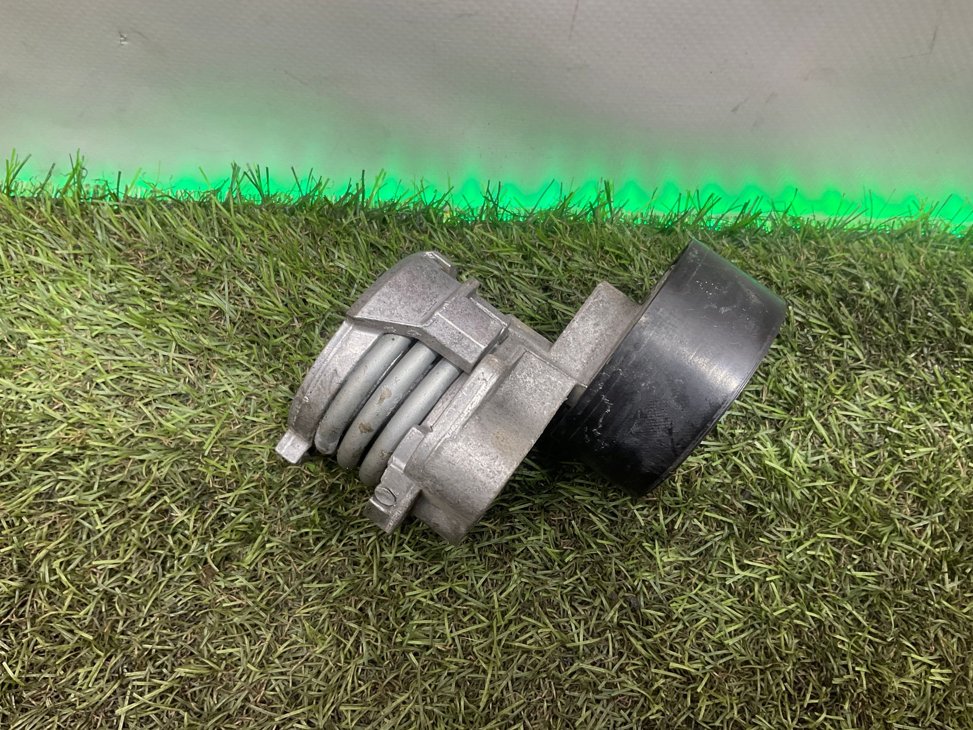 Натяжитель приводного ремня BMW M5, F90 рестайлинг 2024, 4000 рублей, Москва