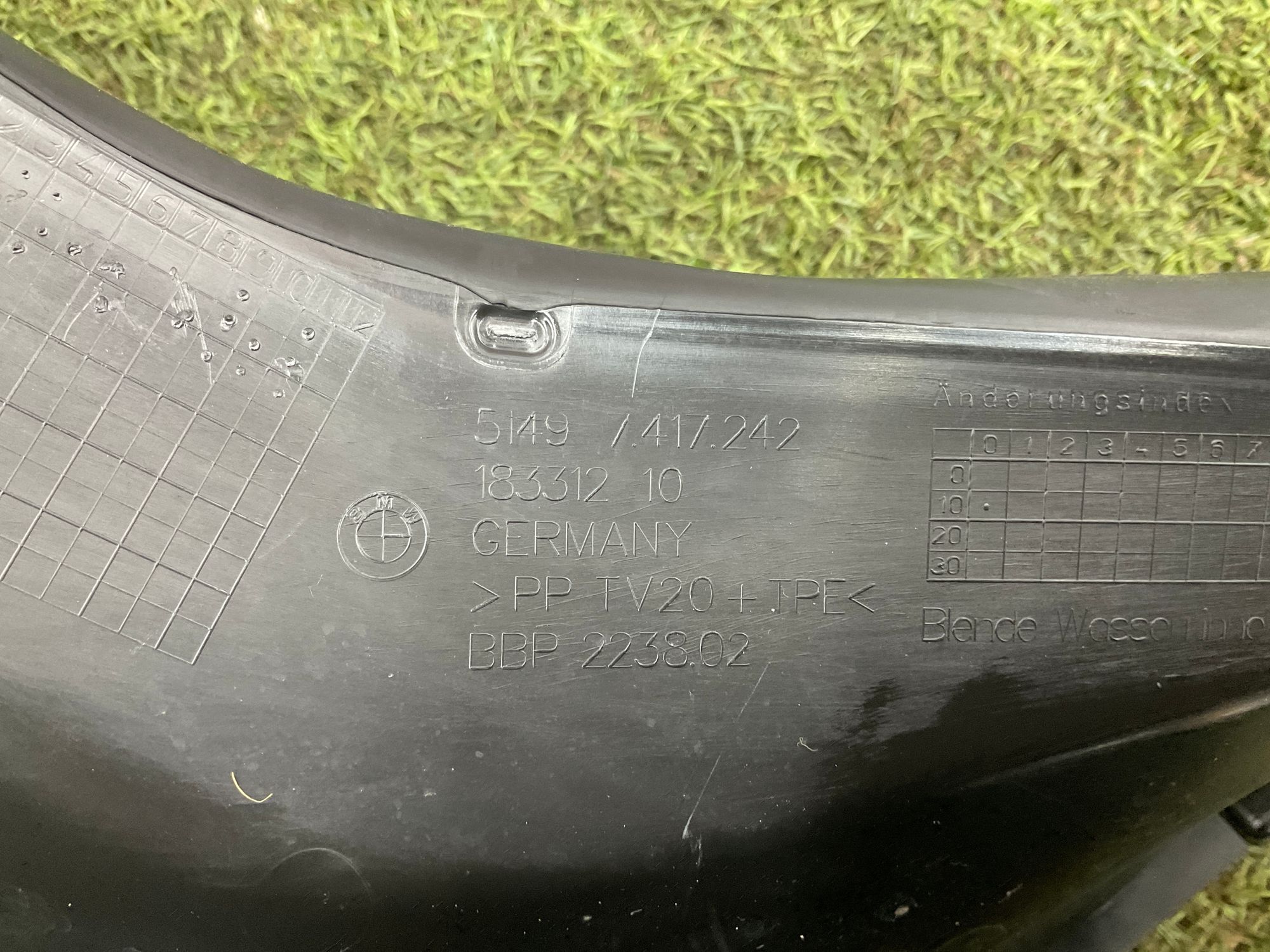 Обшивка крышки багажника правая BMW M8 F92 2019, 5000 рублей, Москва