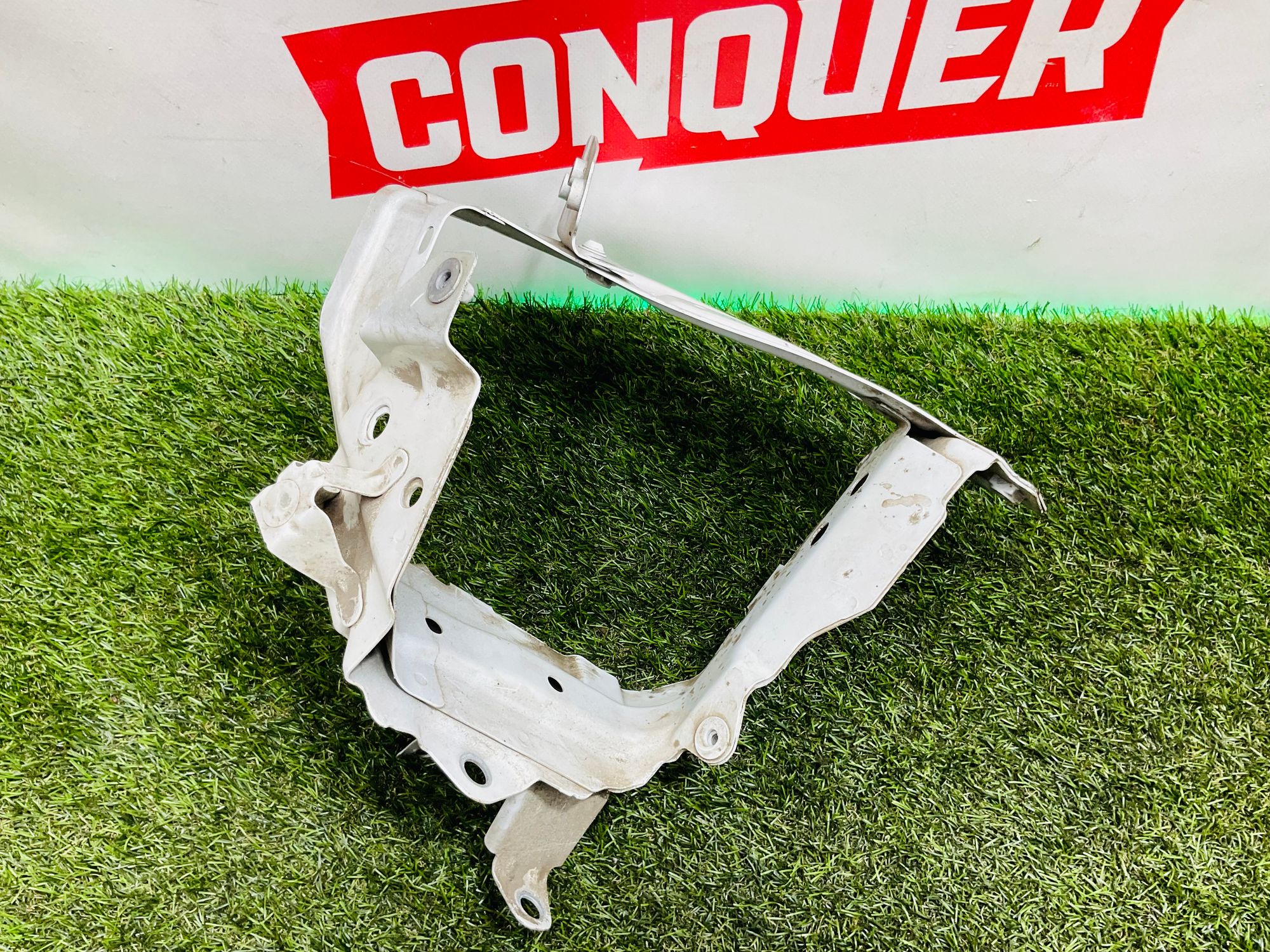 https://ycs.partsauto.market/partsauto-images/thmbs/userImages/h353NjtZg3VDP19b5HMt7LlpbQ93/part/d1fe5c30-b777-4a41-9a9c-c34ee36992c8_1787322813679.jpg
