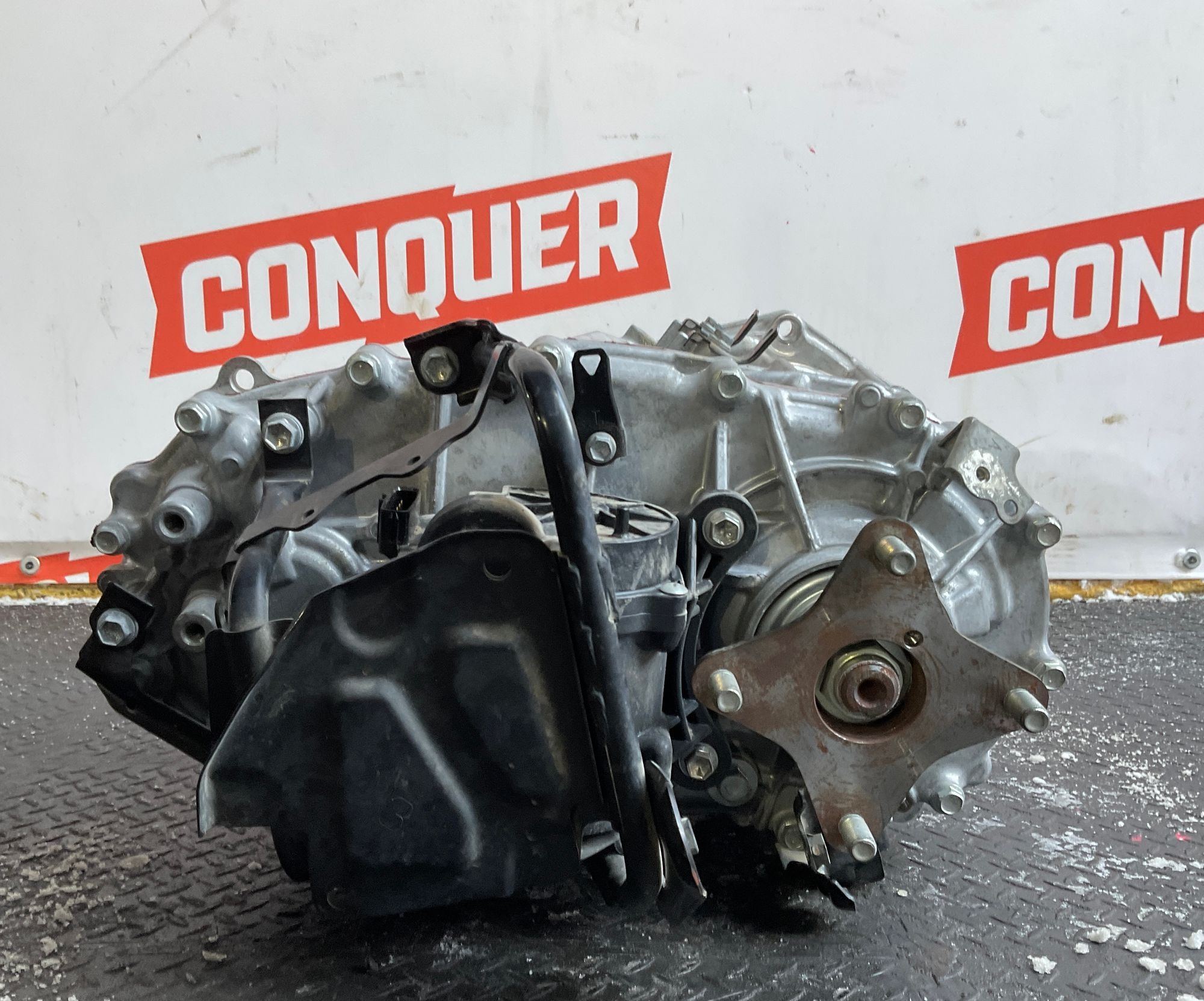 Раздатка Toyota Land Cruiser 300, 140000 рублей, Москва