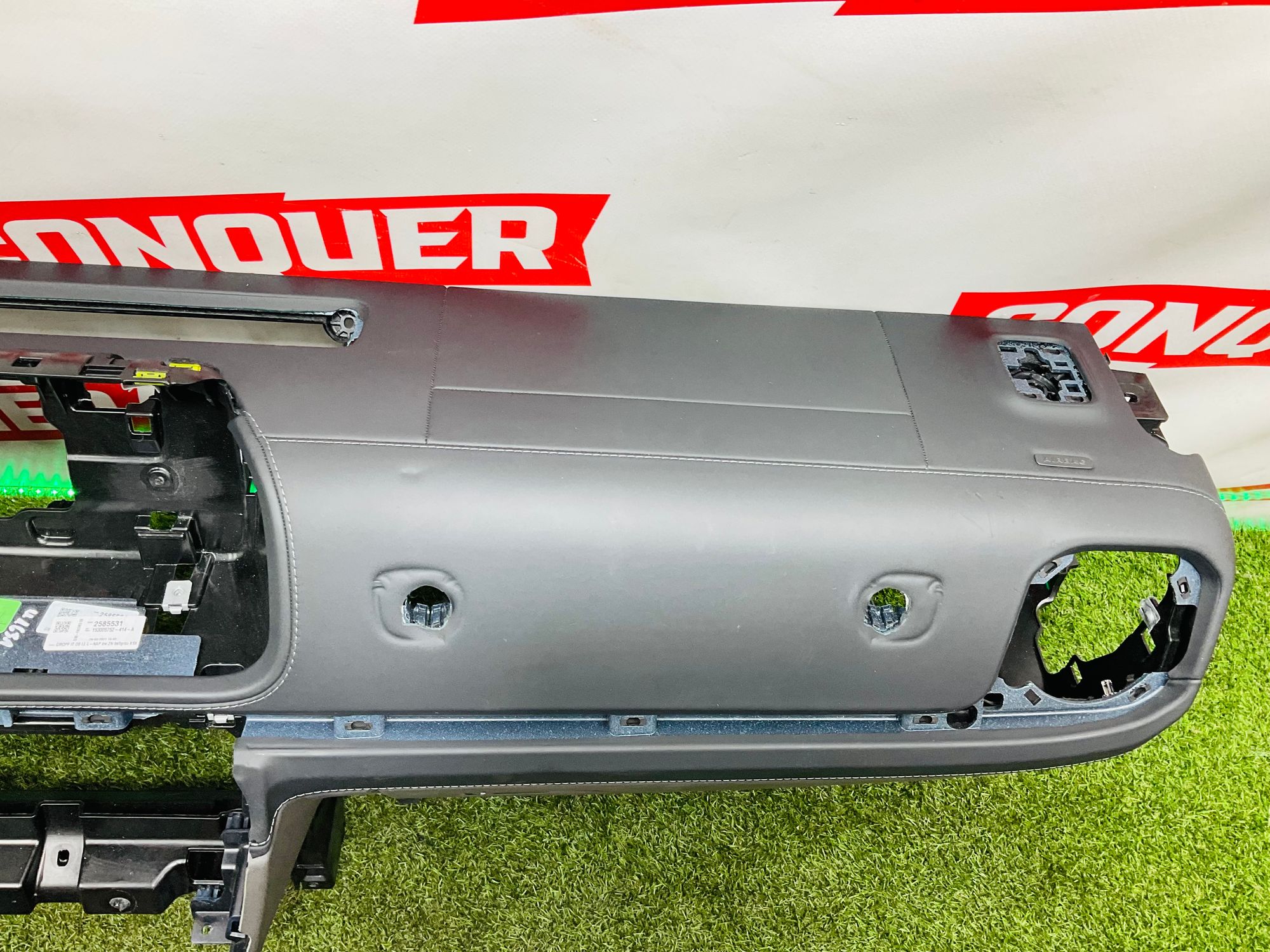 https://ycs.partsauto.market/partsauto-images/thmbs/userImages/h353NjtZg3VDP19b5HMt7LlpbQ93/part/d2745a25-bb9c-41d9-a578-a1c7d8eda2a0_1789053066383.jpg