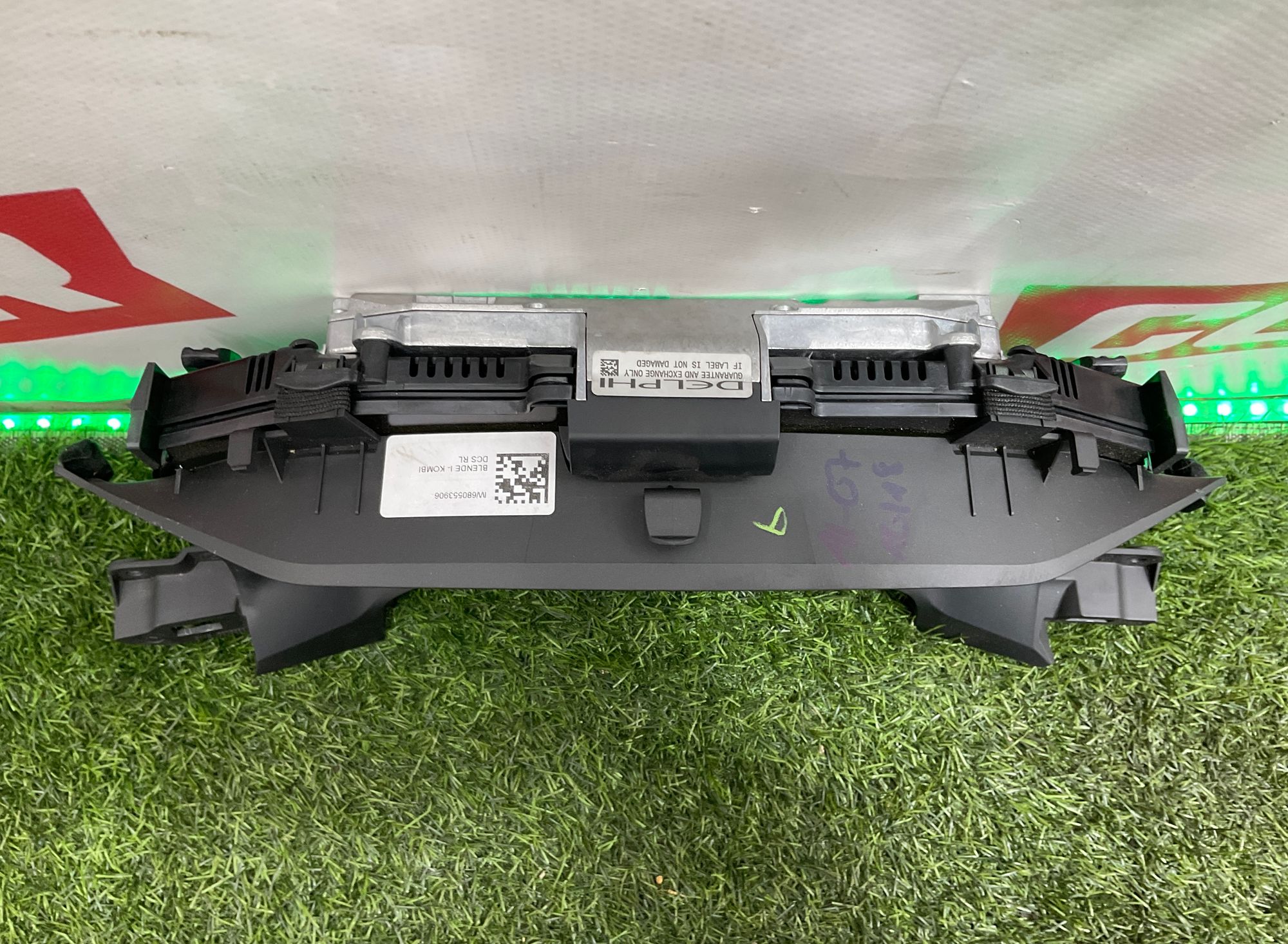 https://ycs.partsauto.market/partsauto-images/thmbs/userImages/h353NjtZg3VDP19b5HMt7LlpbQ93/part/d2a79fe2-3e2a-40e2-bef3-d93154c88589_1746437564815.jpg