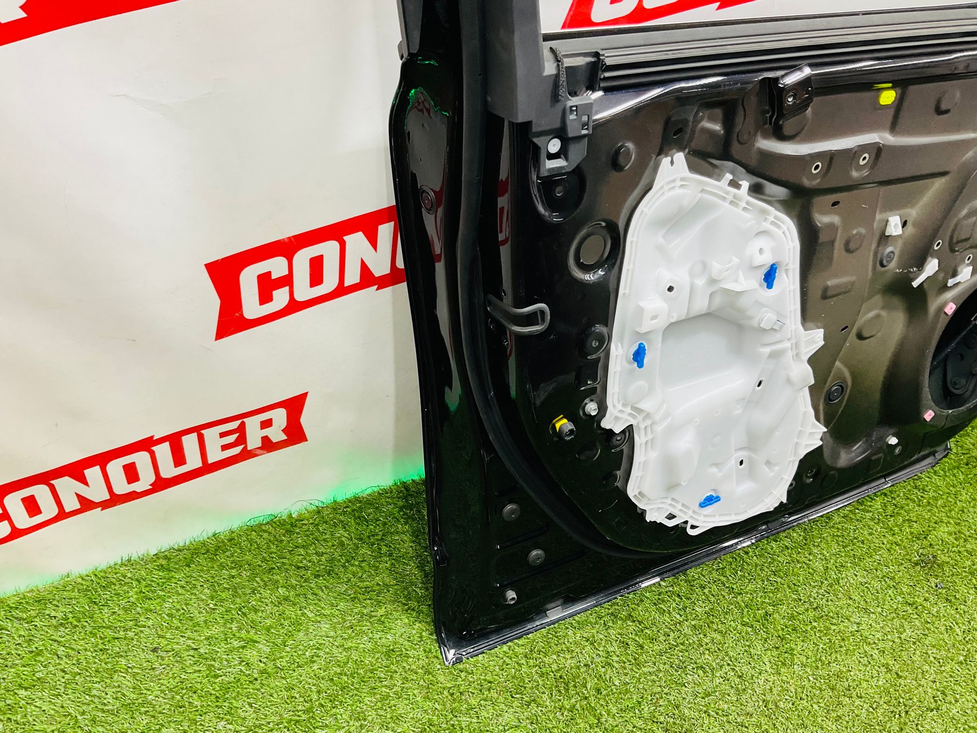https://ycs.partsauto.market/partsauto-images/thmbs/userImages/h353NjtZg3VDP19b5HMt7LlpbQ93/part/d2b9cfd0-ca6c-42fd-92ff-25c8b71d813b_1785226166139.jpg