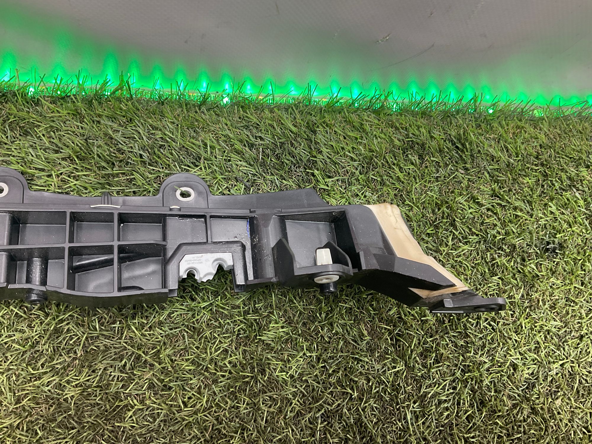 Кронштейн шумоизоляции моторного отсека левый BMW M3, G80 2023, 2000 рублей, Москва