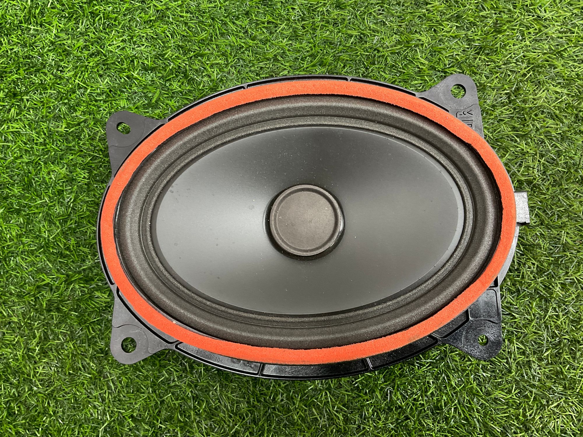 https://ycs.partsauto.market/partsauto-images/thmbs/userImages/h353NjtZg3VDP19b5HMt7LlpbQ93/part/d37b6373-bc92-408b-8c2c-4ac92855ef4c_1738742333837.jpg