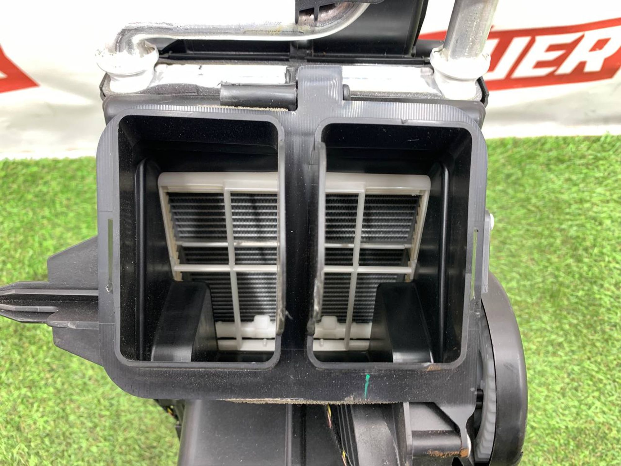 https://ycs.partsauto.market/partsauto-images/thmbs/userImages/h353NjtZg3VDP19b5HMt7LlpbQ93/part/d3fbf594-5690-4427-8cc9-f35cb973346b_1713528874923.jpg