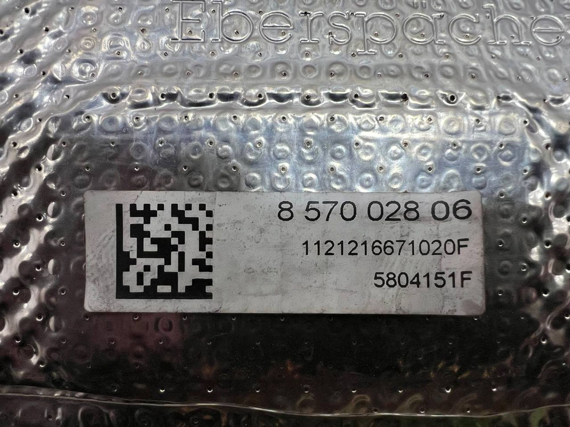 https://ycs.partsauto.market/partsauto-images/thmbs/userImages/h353NjtZg3VDP19b5HMt7LlpbQ93/part/d4183f3e-aa4e-49a2-b46b-5937822b3a3e_1711097814397.jpg