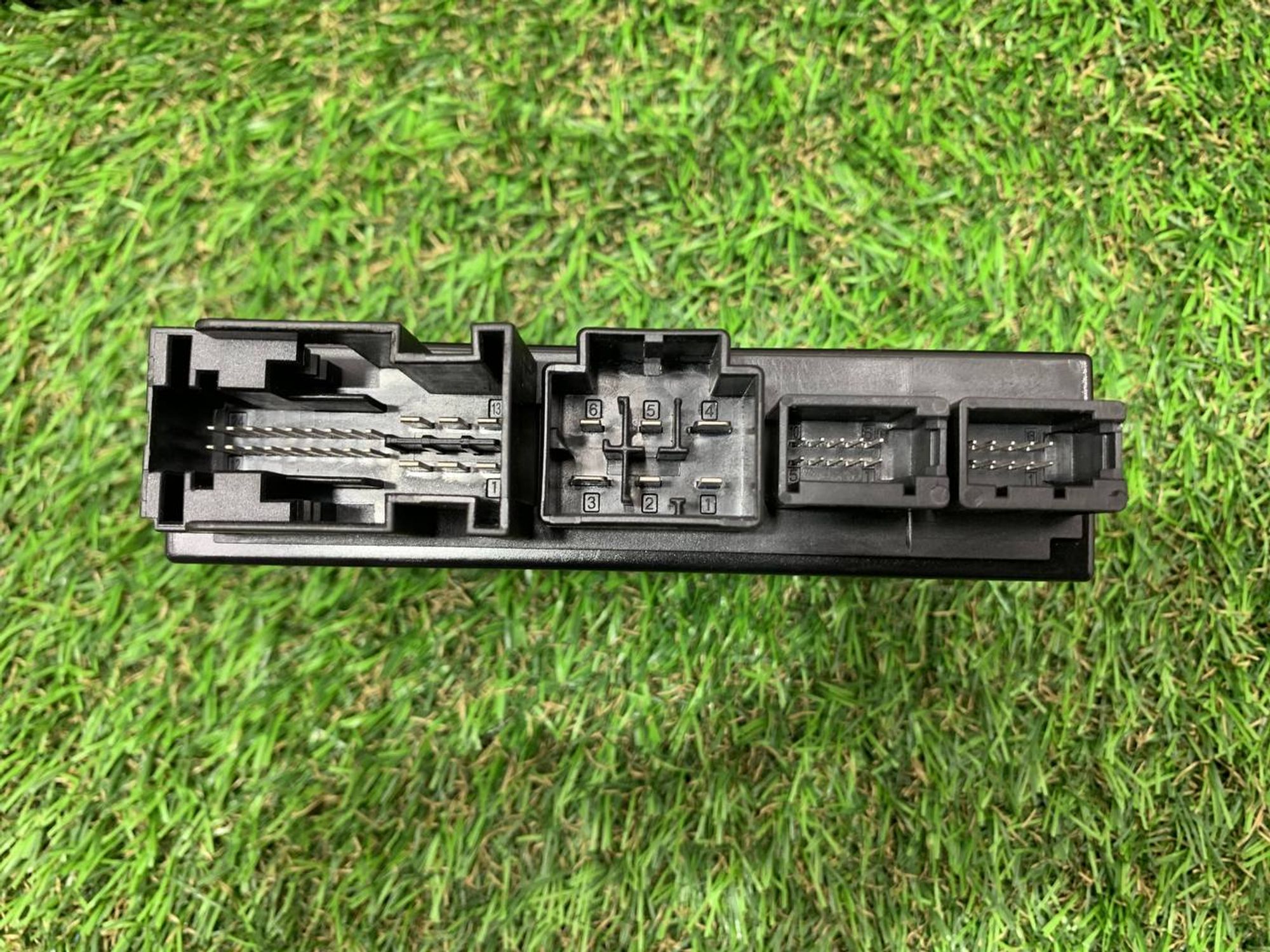 https://ycs.partsauto.market/partsauto-images/thmbs/userImages/h353NjtZg3VDP19b5HMt7LlpbQ93/part/d456211c-71f7-462e-9f55-1d41ec27ff79_1716306747287.jpg