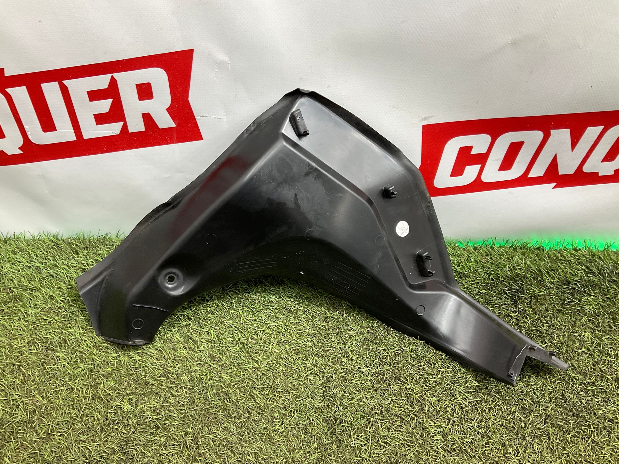 Обшивка крышки багажника левая BMW M8 F92 2019, 3500 рублей, Москва