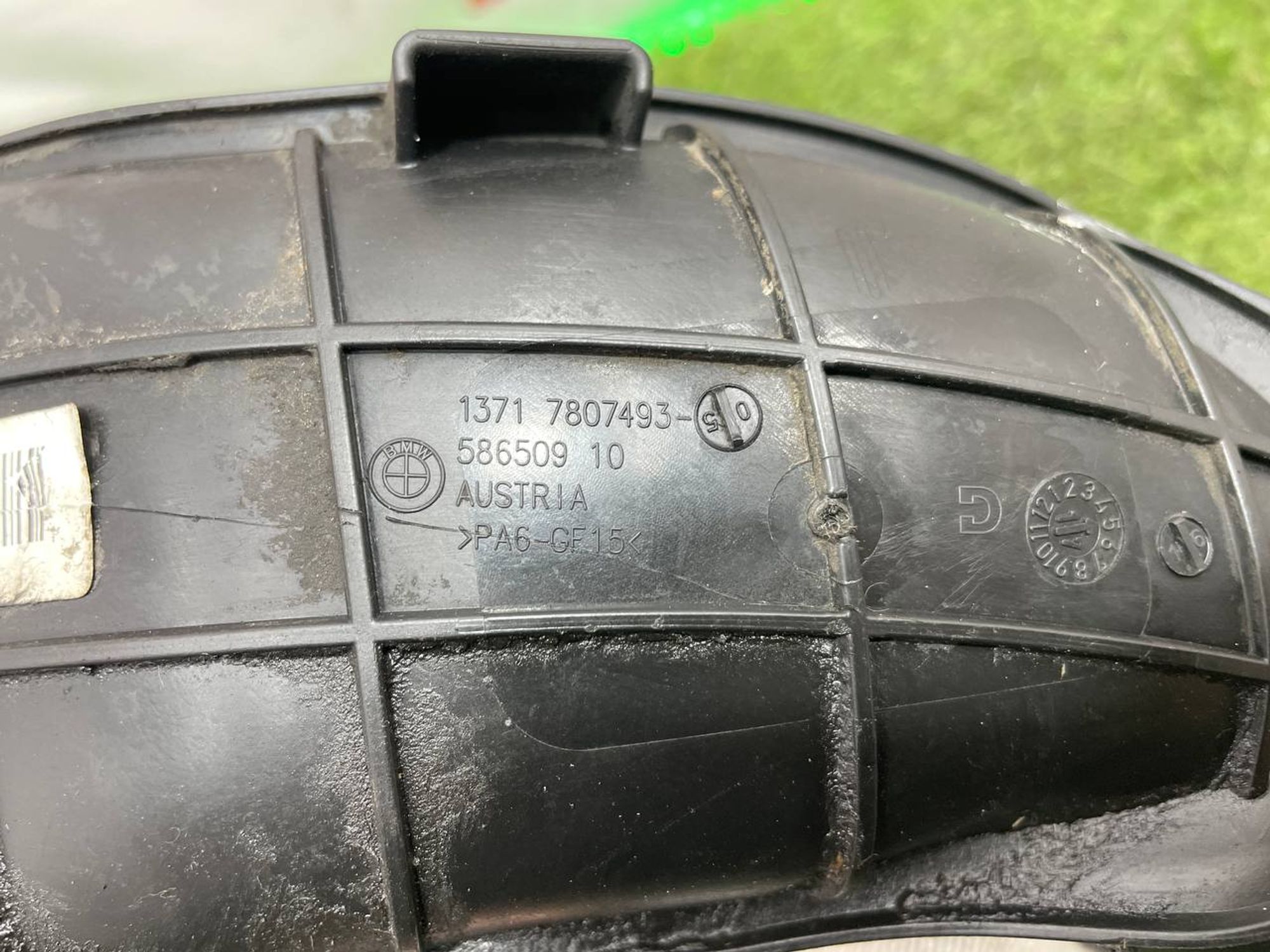https://ycs.partsauto.market/partsauto-images/thmbs/userImages/h353NjtZg3VDP19b5HMt7LlpbQ93/part/d615fdac-3fe0-434b-8938-e7357f863e76_1712845103078.jpg